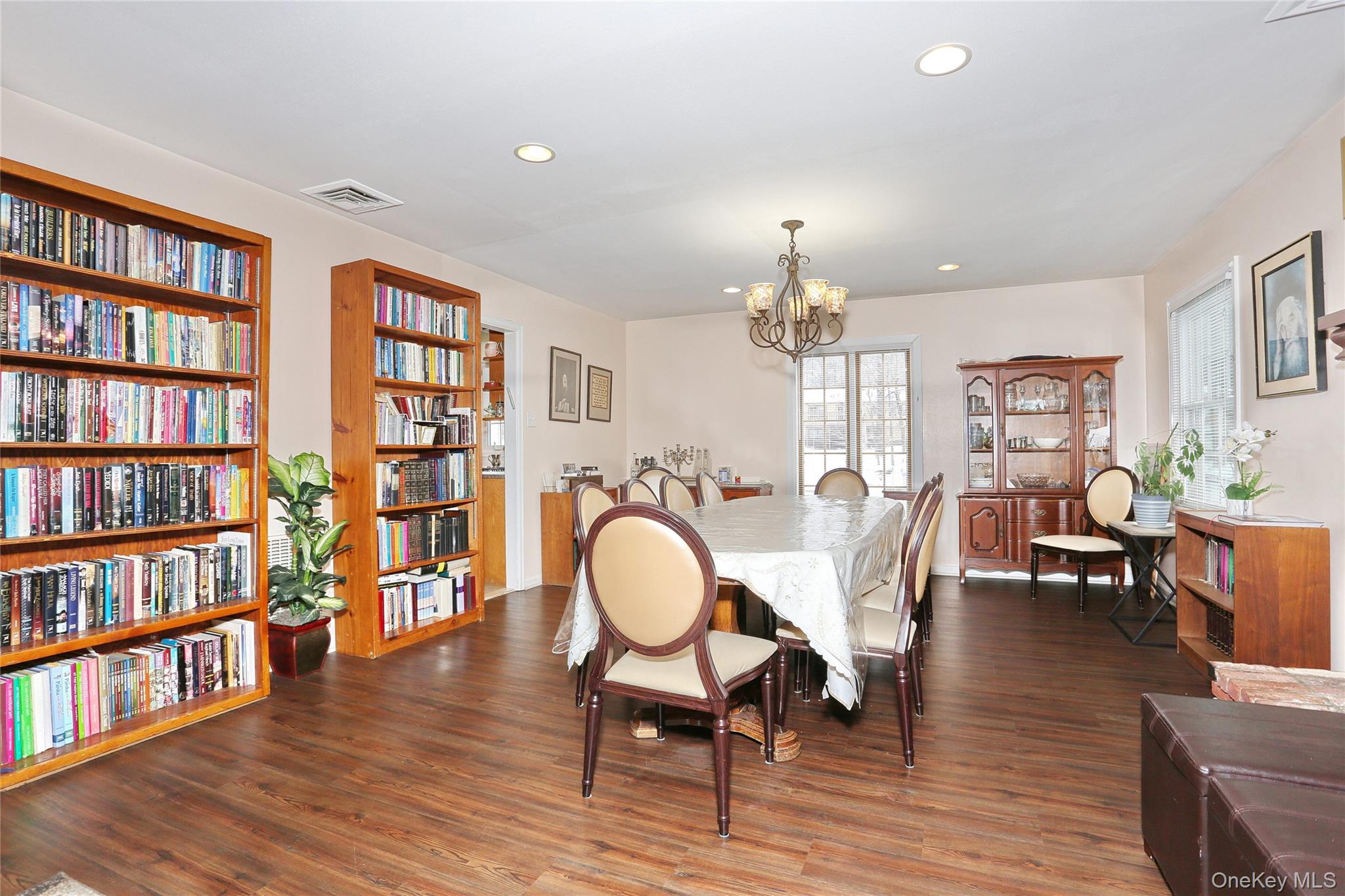 277 Saddle River Road Property Photo 6