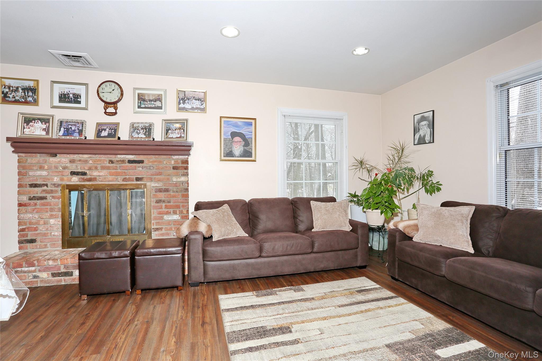277 Saddle River Road Property Photo 7