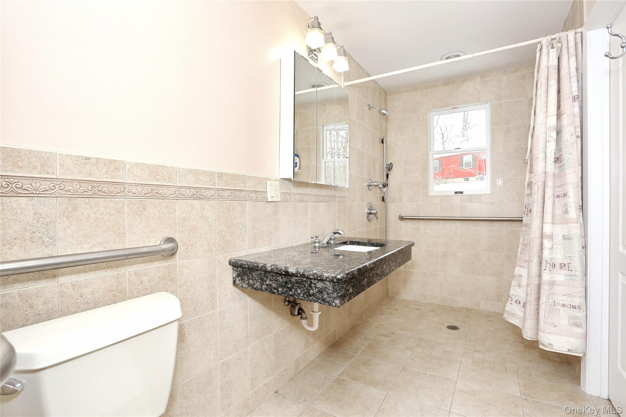 277 Saddle River Road Property Photo 11