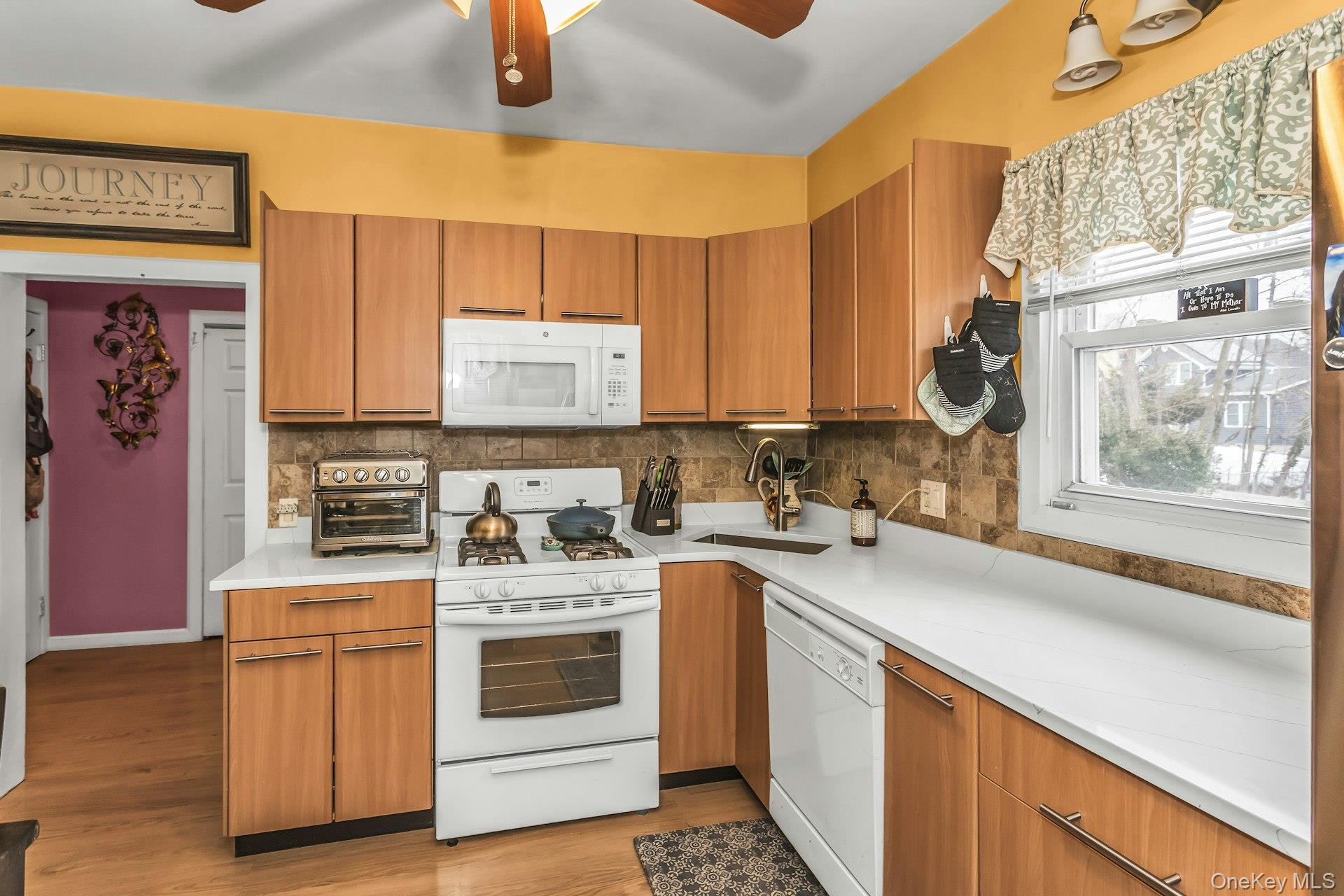 16 Altamont Avenue Property Photo 8
