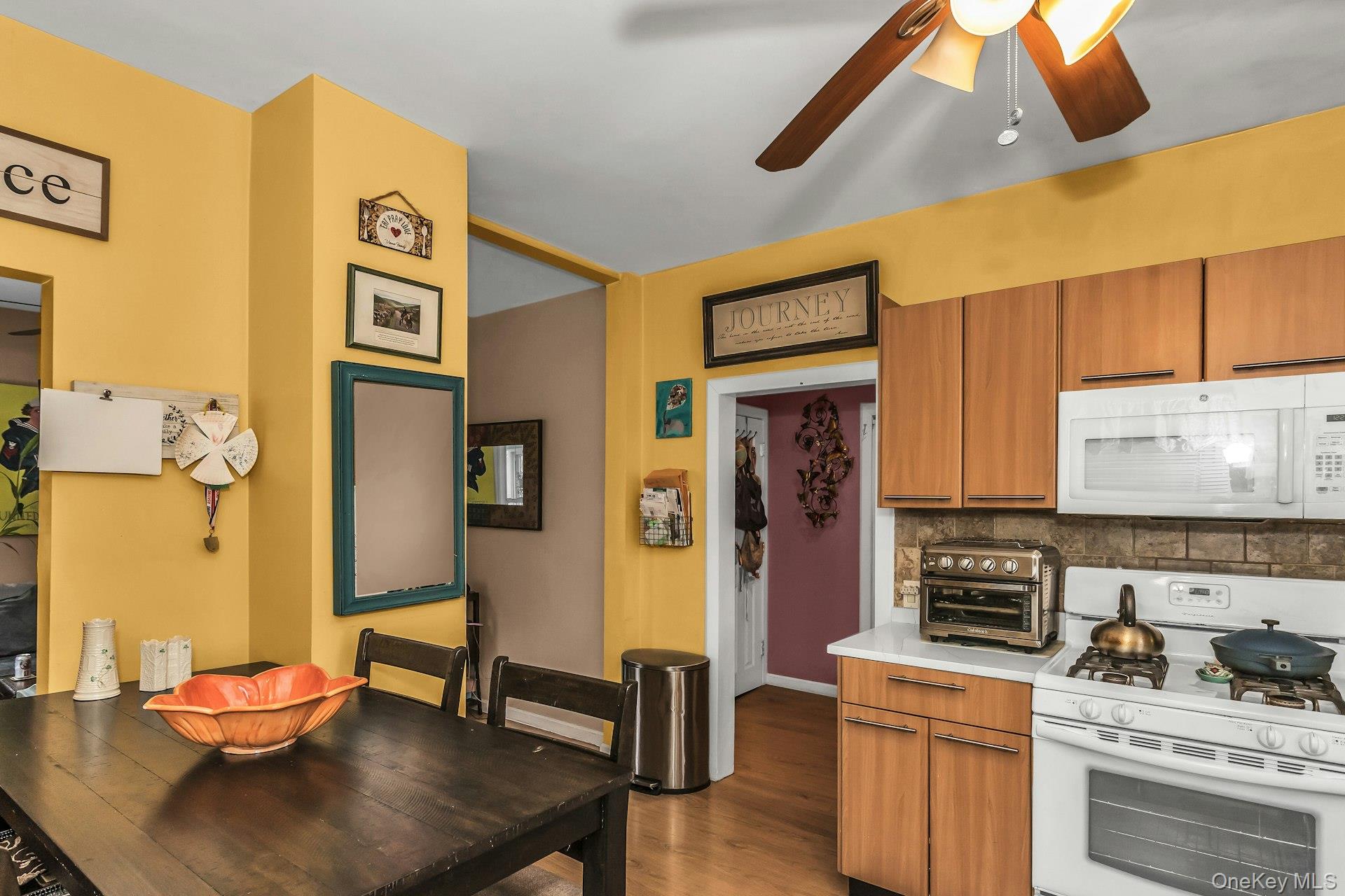16 Altamont Avenue Property Photo 9