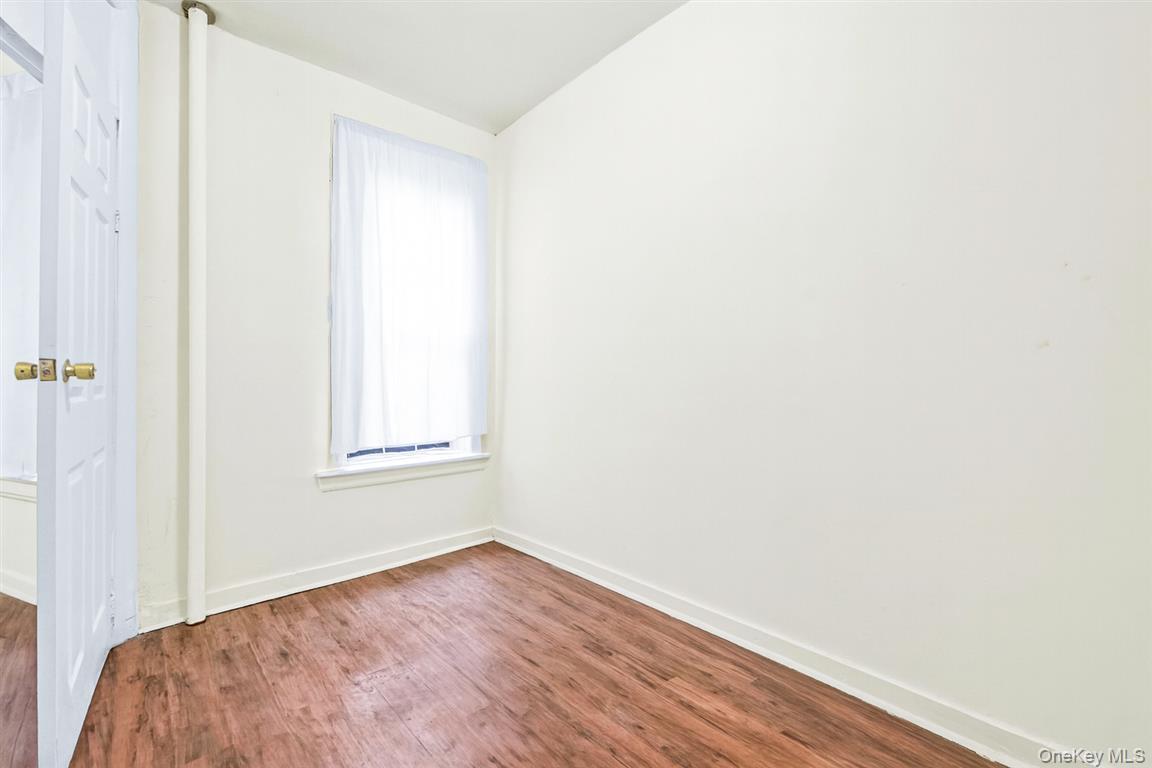 1993 Amsterdam Avenue 31 Property Photo 11