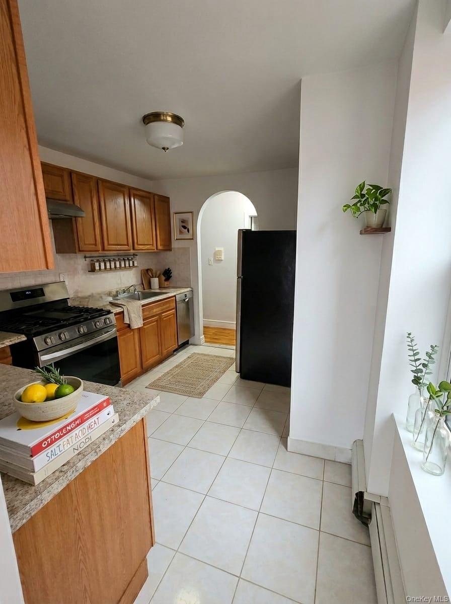 8470 129th Street 6l Property Photo 8