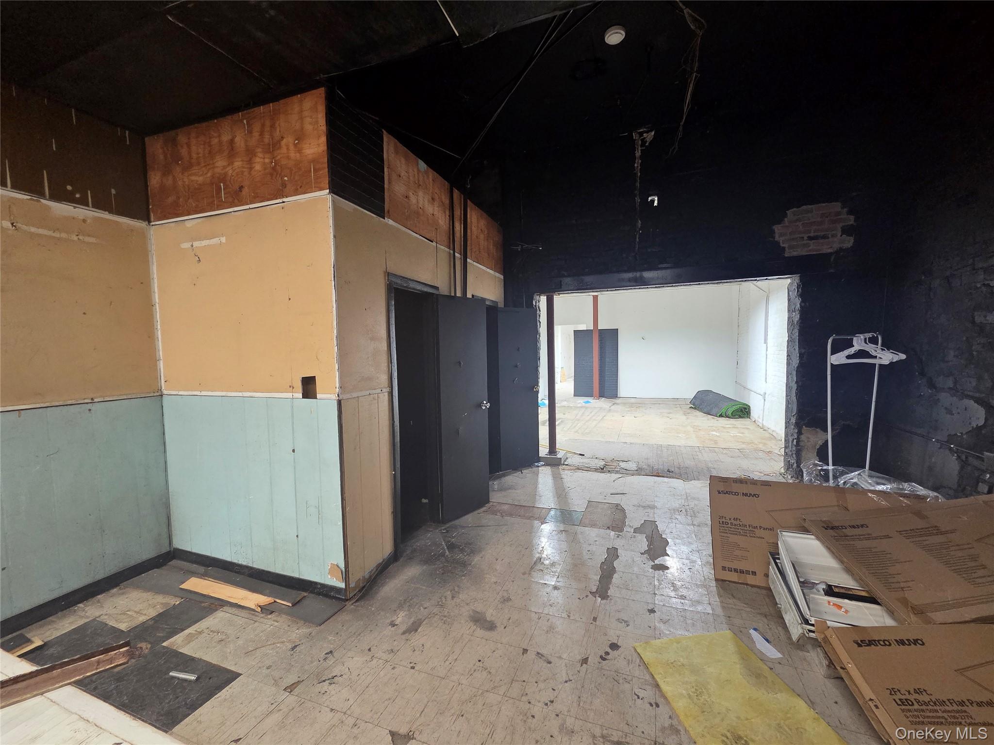 200 Main Street Property Photo 4