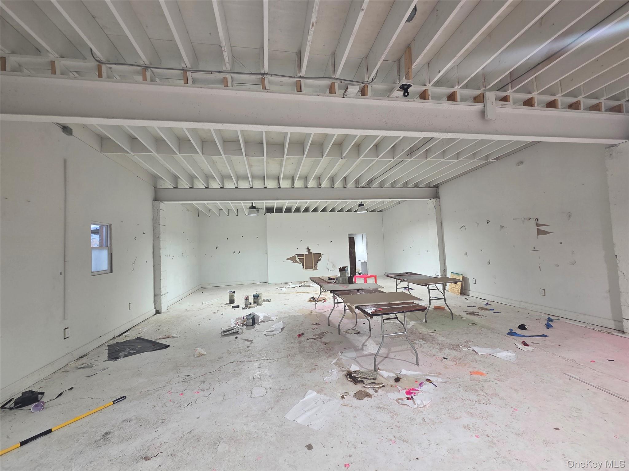 200 Main Street Property Photo 8