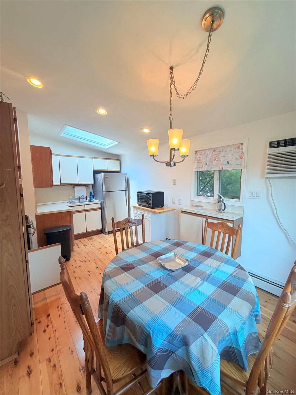 15 Maple Street Property Photo 4