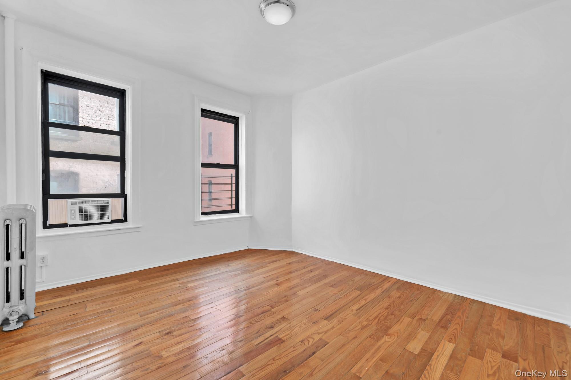 828 Gerard Avenue 2d Property Photo 7