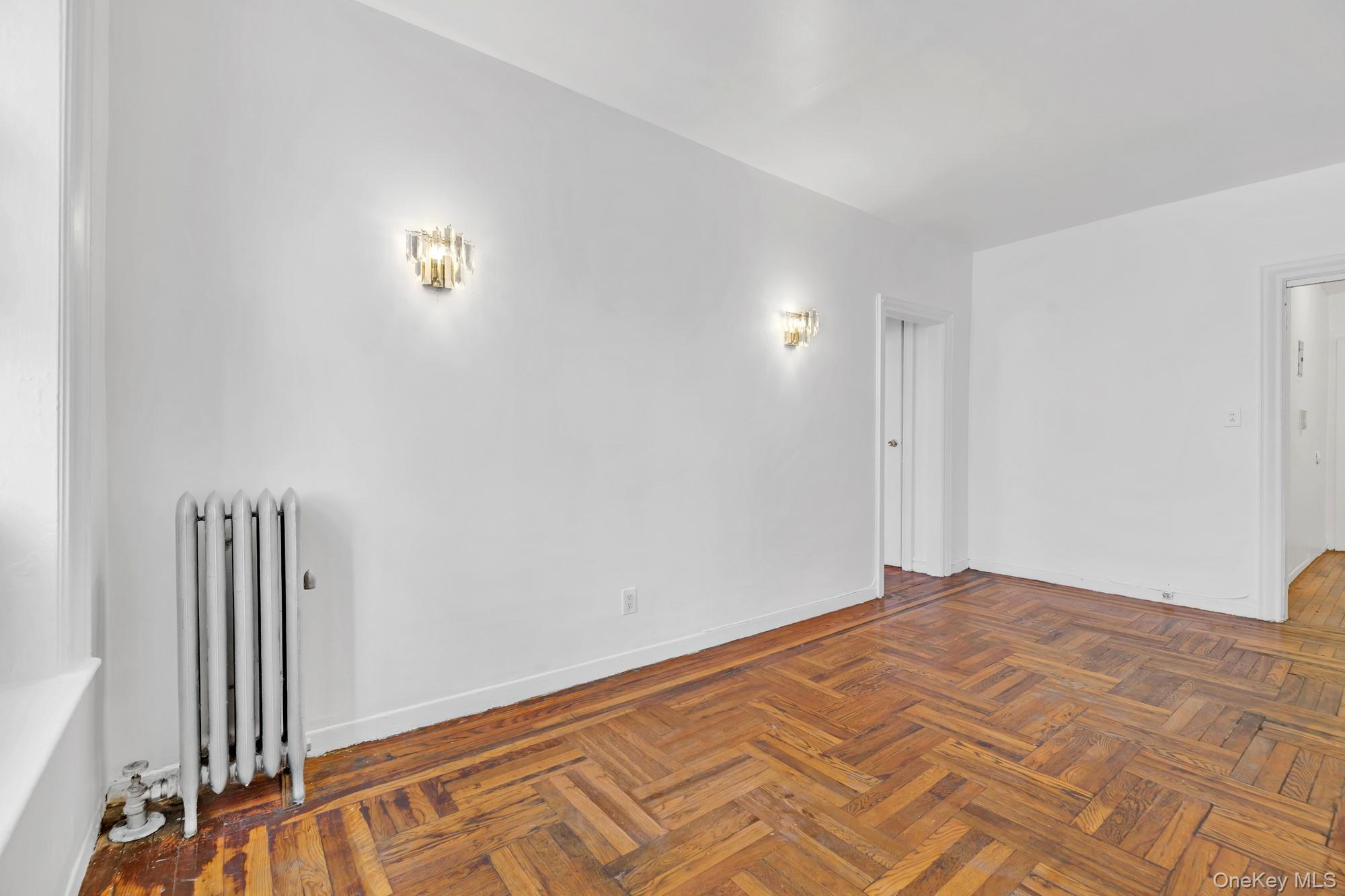 828 Gerard Avenue 2d Property Photo 8