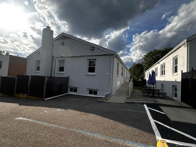 48 Elm Street Property Photo 23