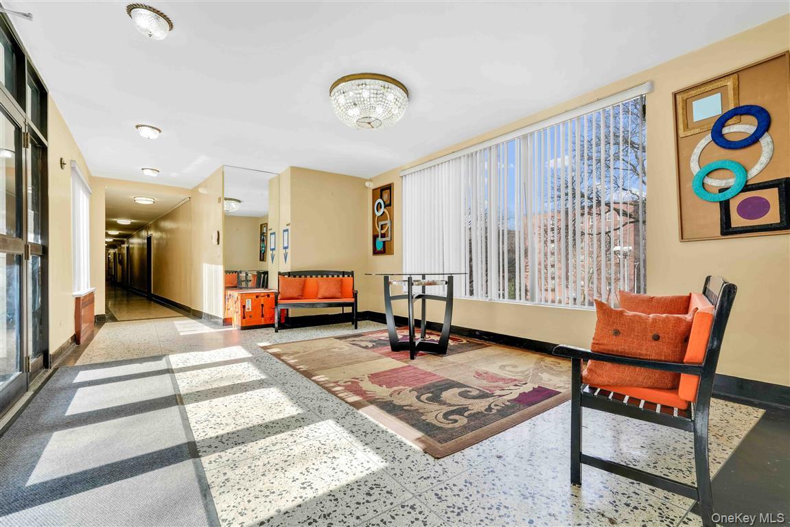 141-05 Pershing Crescent 516 Property Photo 4