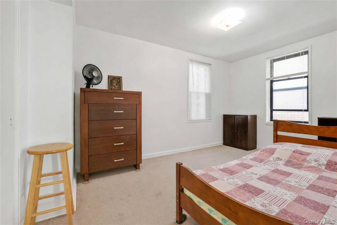 141-05 Pershing Crescent 516 Property Photo 20