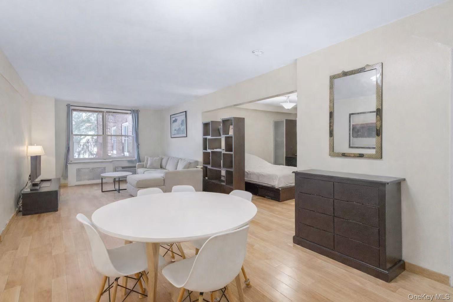 14205 Roosevelt Avenue 339 Property Photo 4
