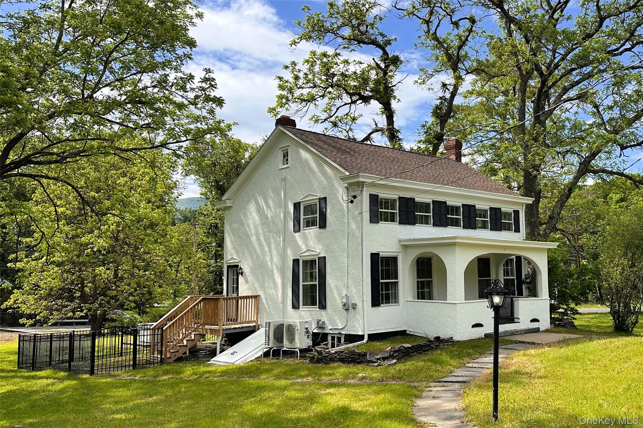 8 George Sickle Road Property Photo 2