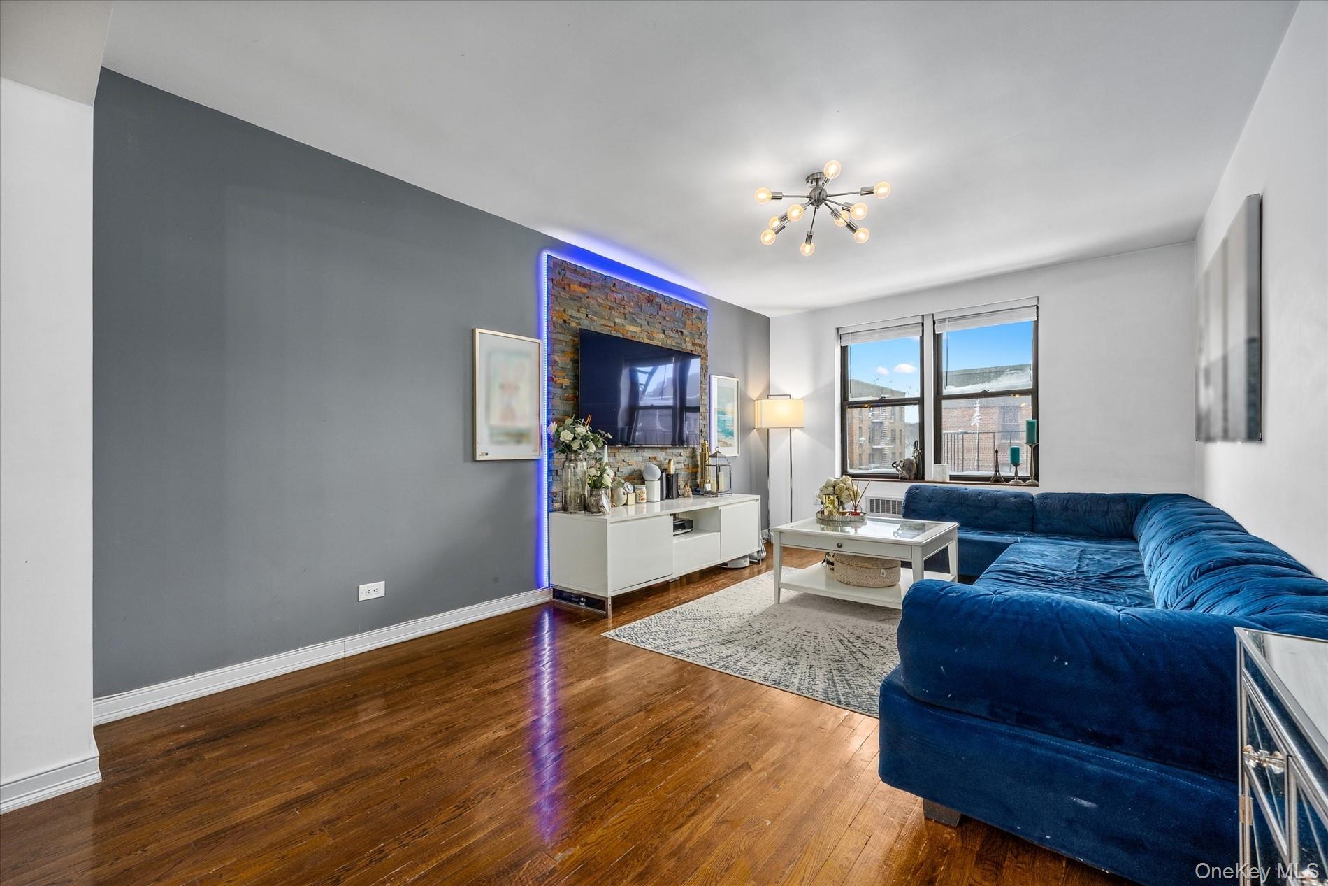 83-75 Woodhaven Boulevard 5e Property Photo 2