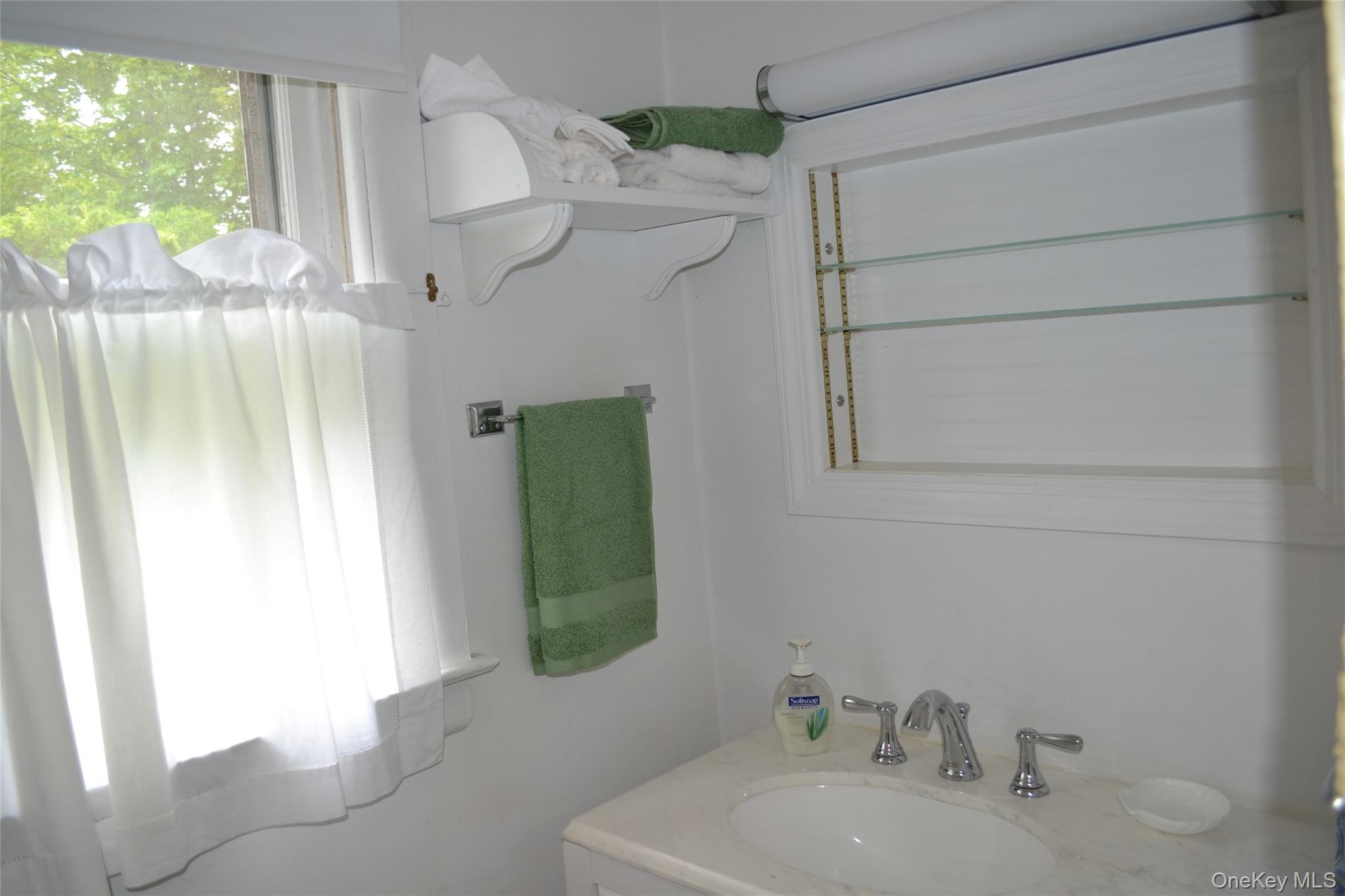 34a Sag Harbor Road Property Photo 12