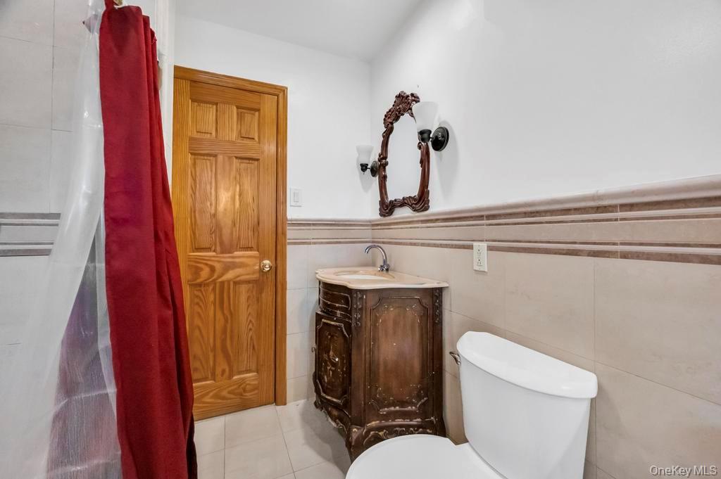 3263 Milburn Avenue Property Photo 7