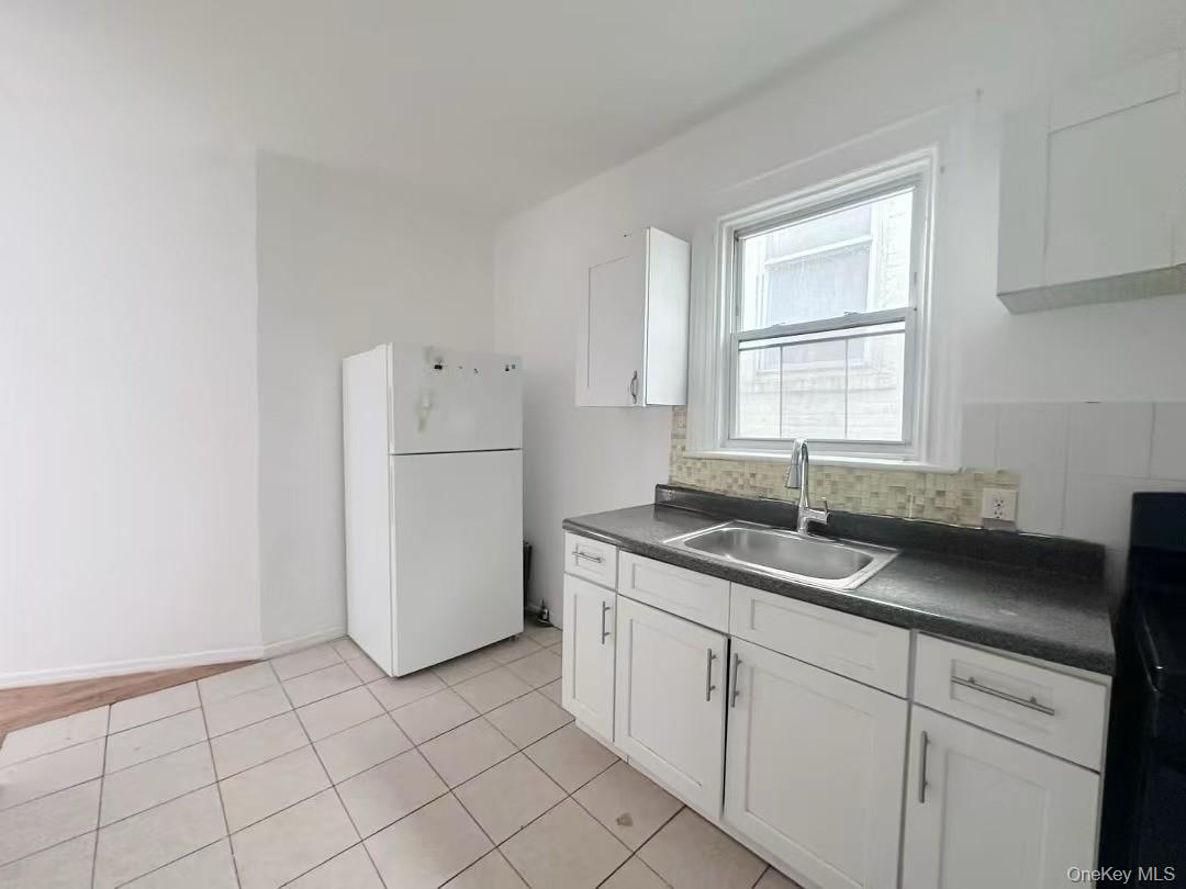 104-16 32nd Avenue Property Photo 14
