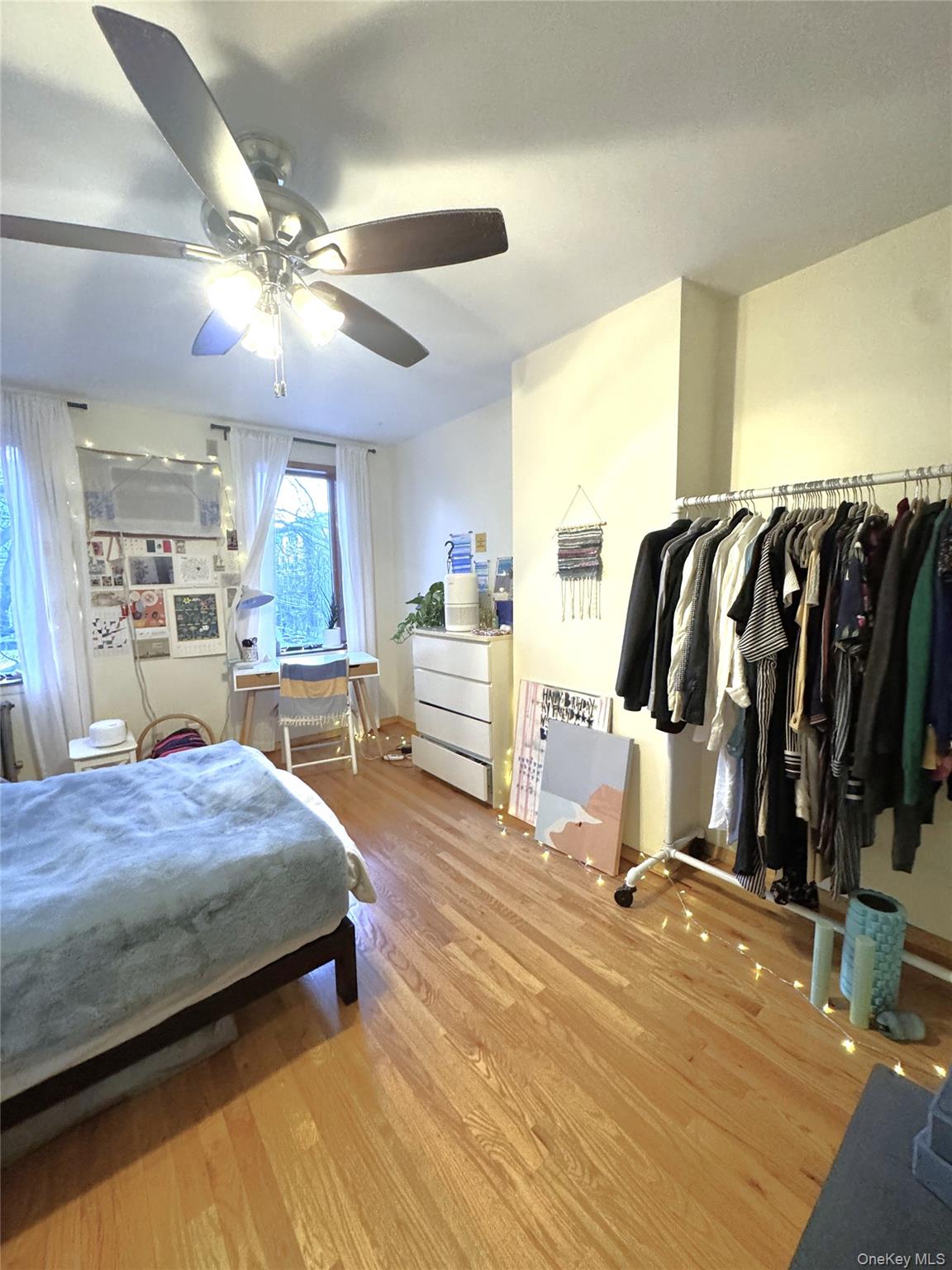 396 Graham Avenue Property Photo 16
