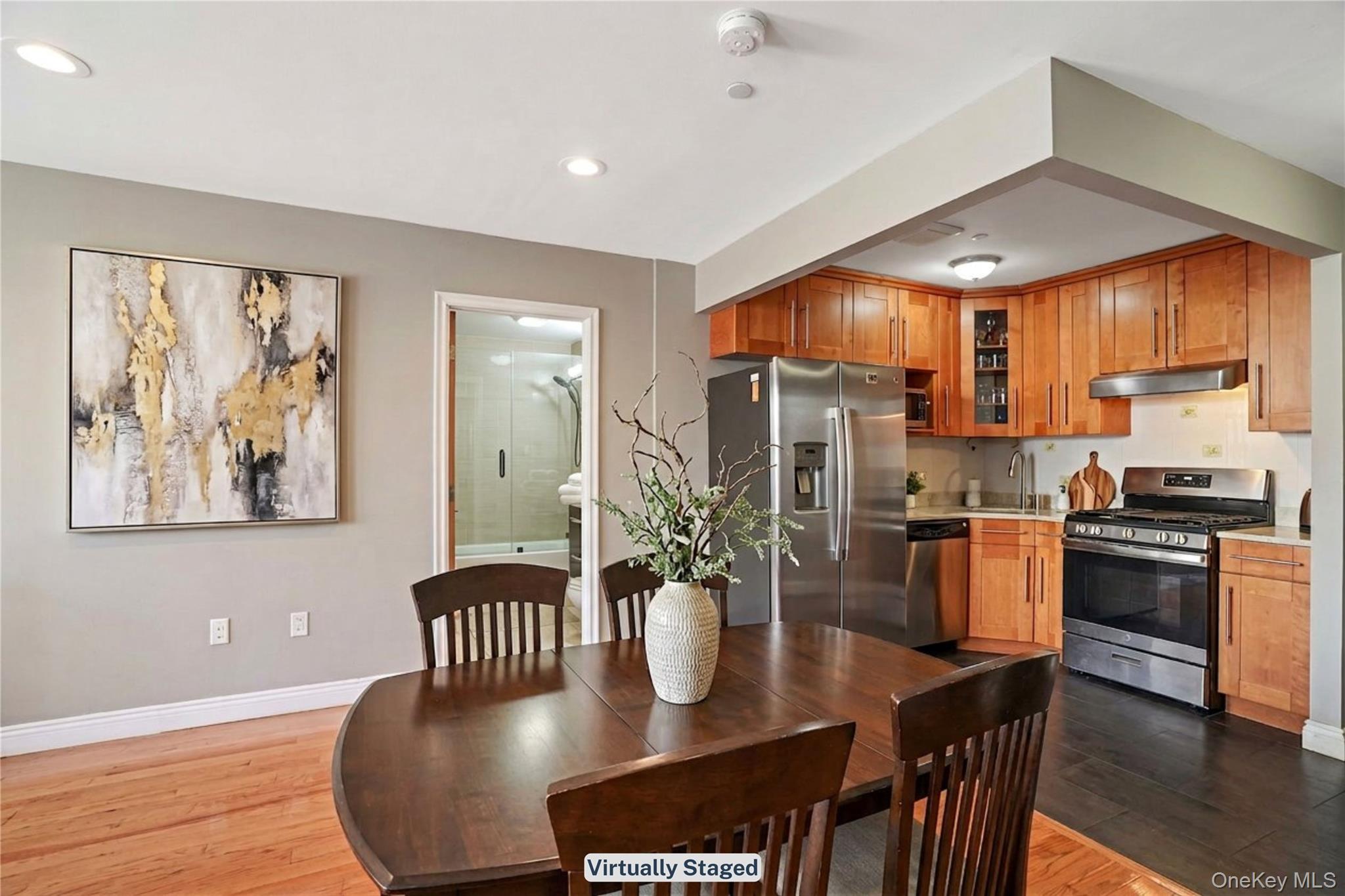 311 Saint Nicholas Avenue 3h Property Photo 2