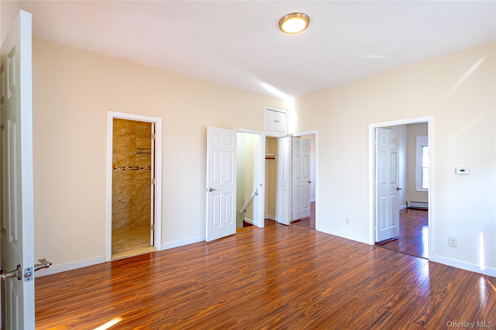 132-16 Hillside Avenue Property Photo 23