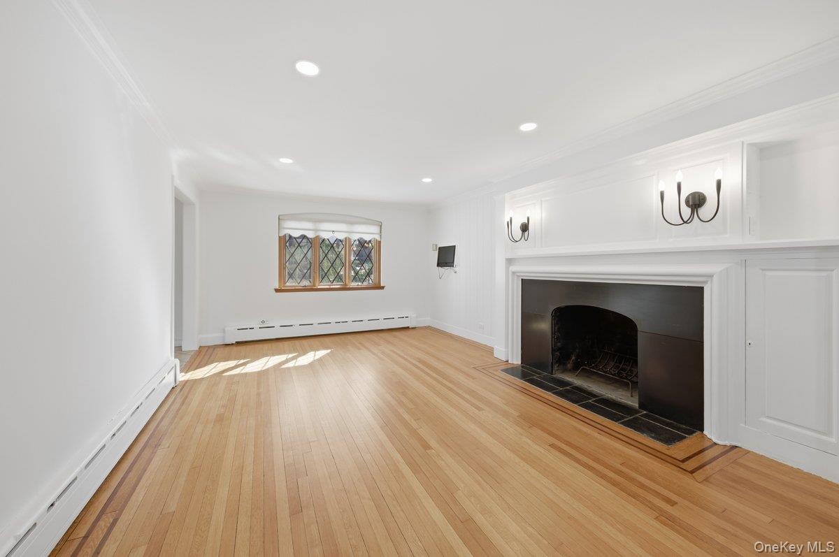 54 Vernon Parkway Property Photo 5