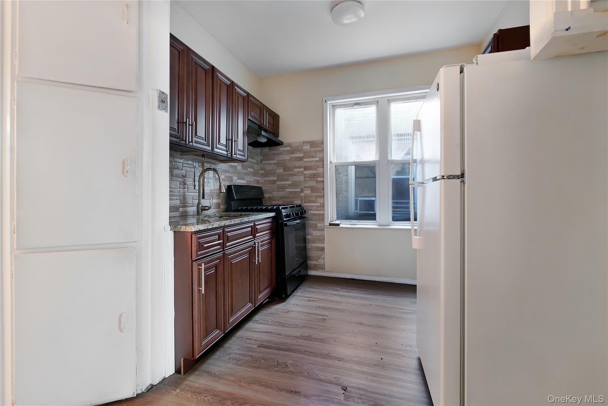 2098 Utica Avenue Property Photo 12