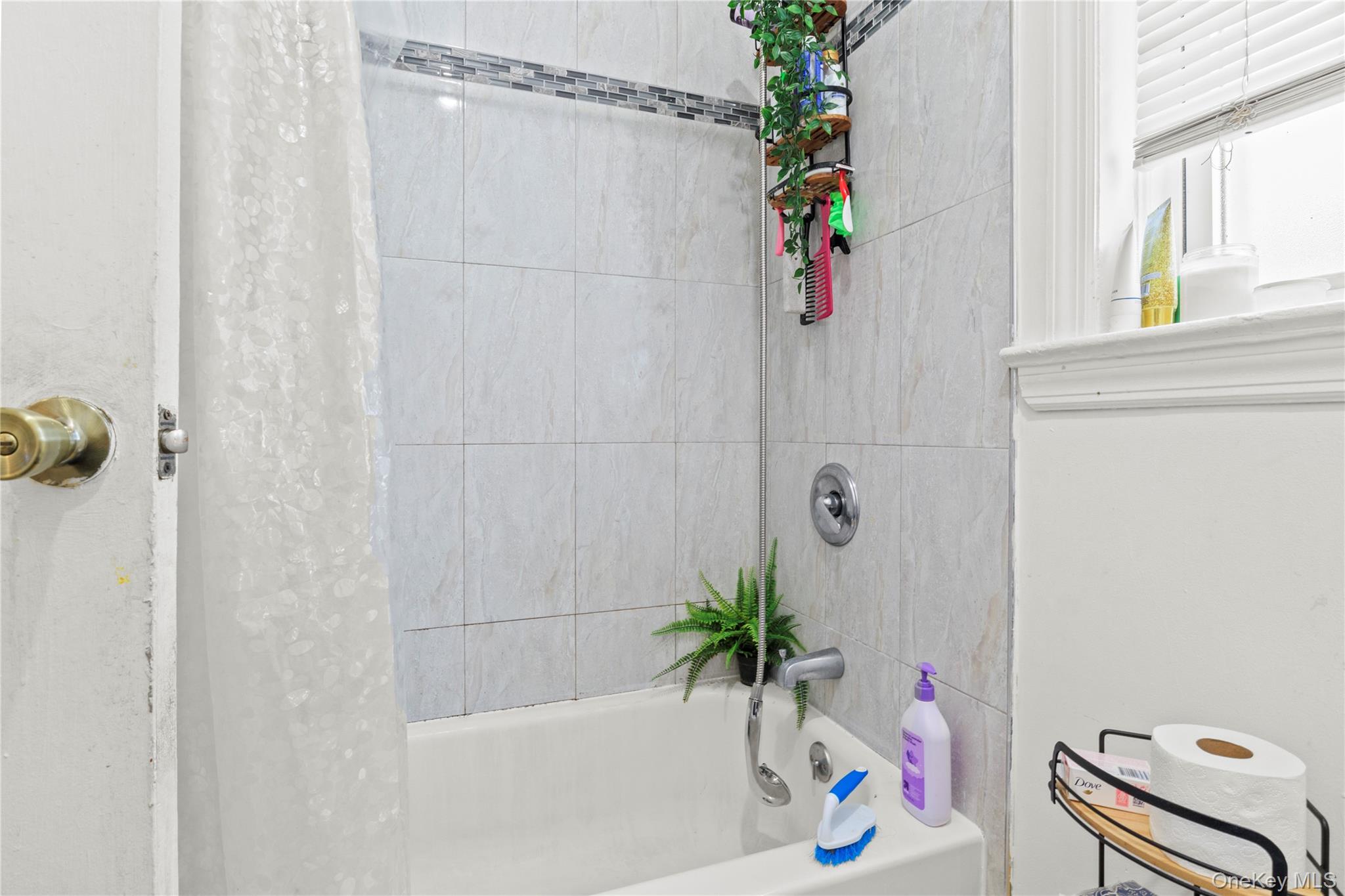 18216 141st Avenue Property Photo 10