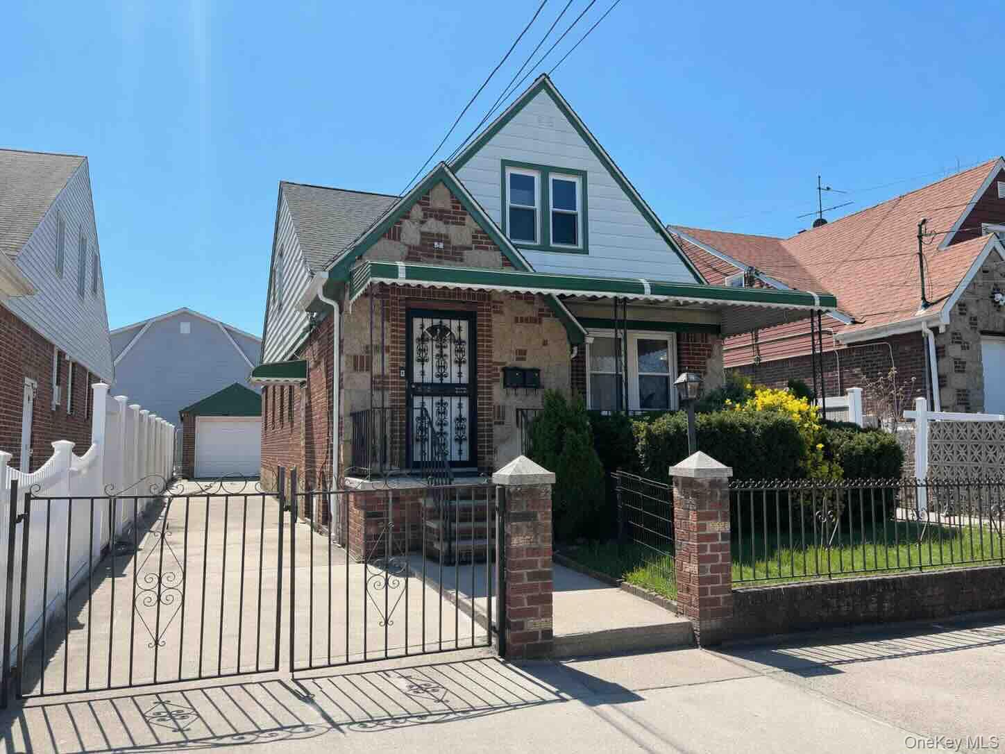 18216 141st Avenue Property Photo 31