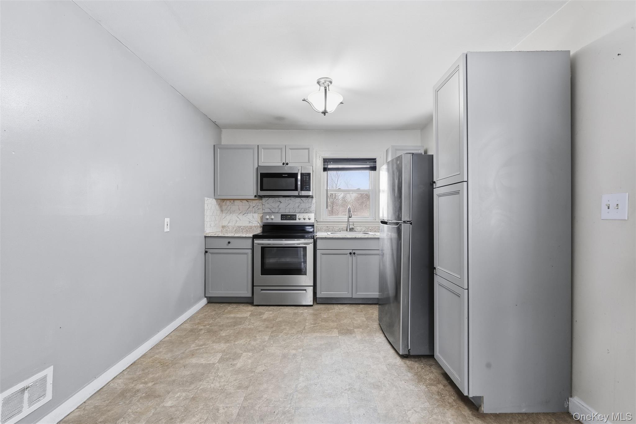 28 Wileman Avenue Property Photo 9