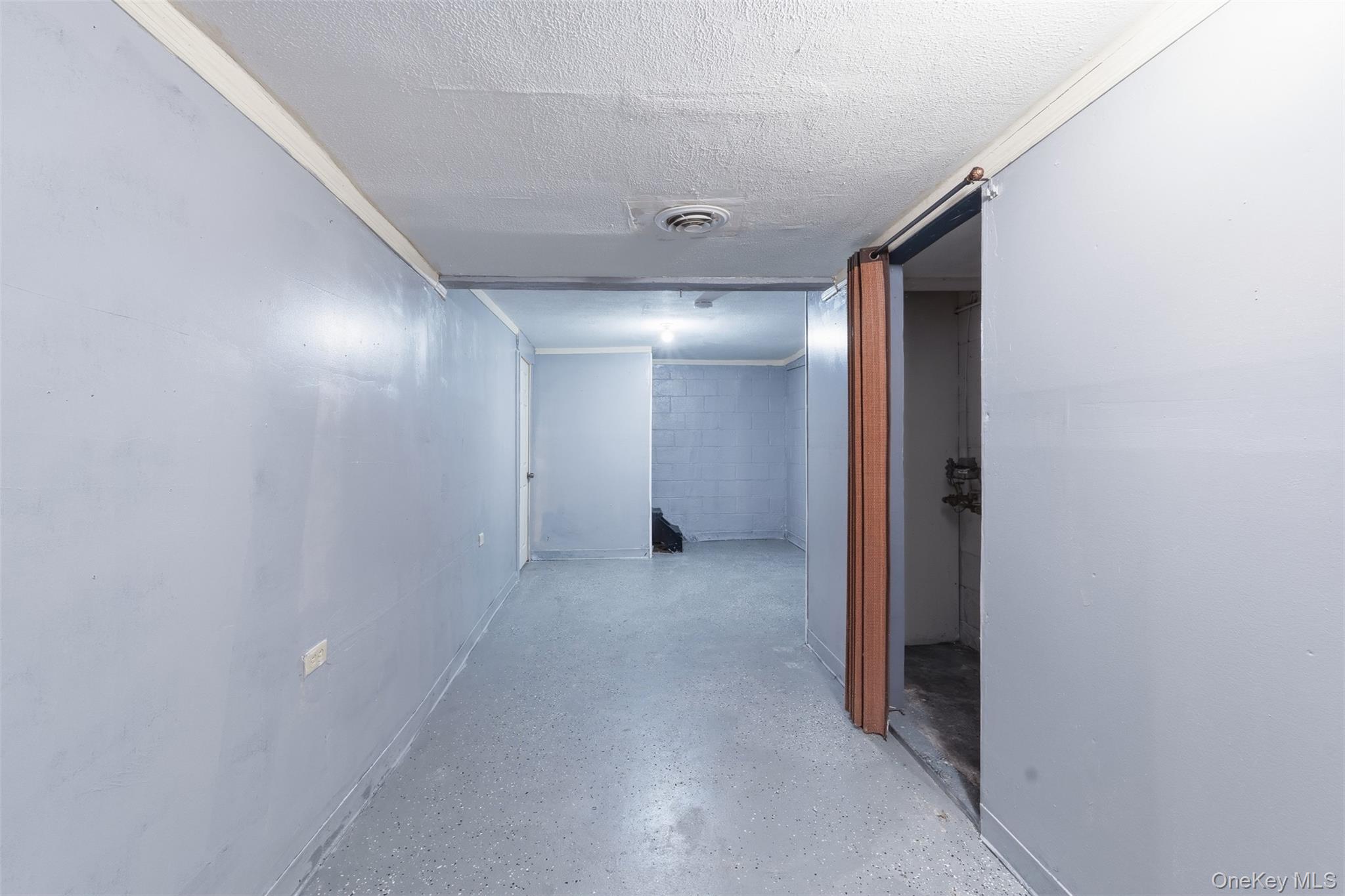28 Wileman Avenue Property Photo 23