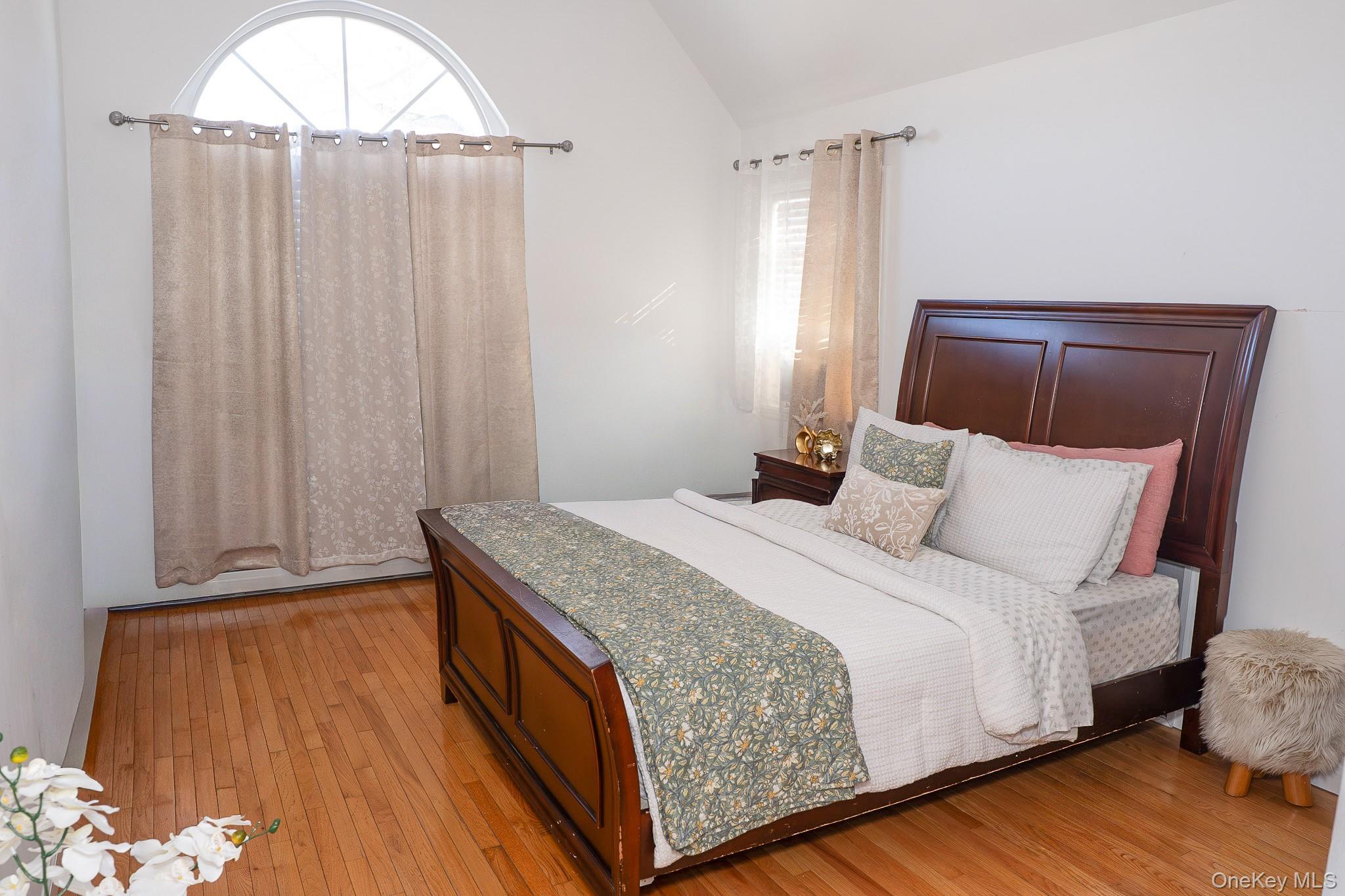 160 Pennsylvania Avenue Property Photo 13