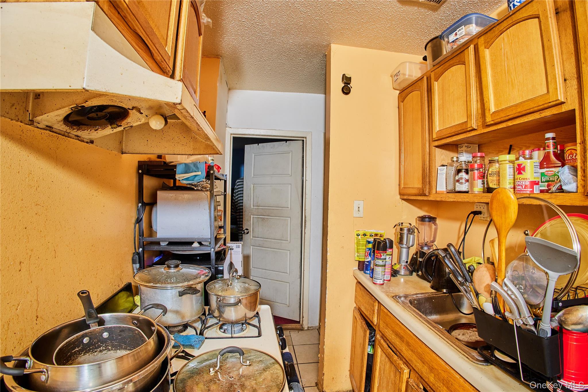 12222 Nellis Street Property Photo 10