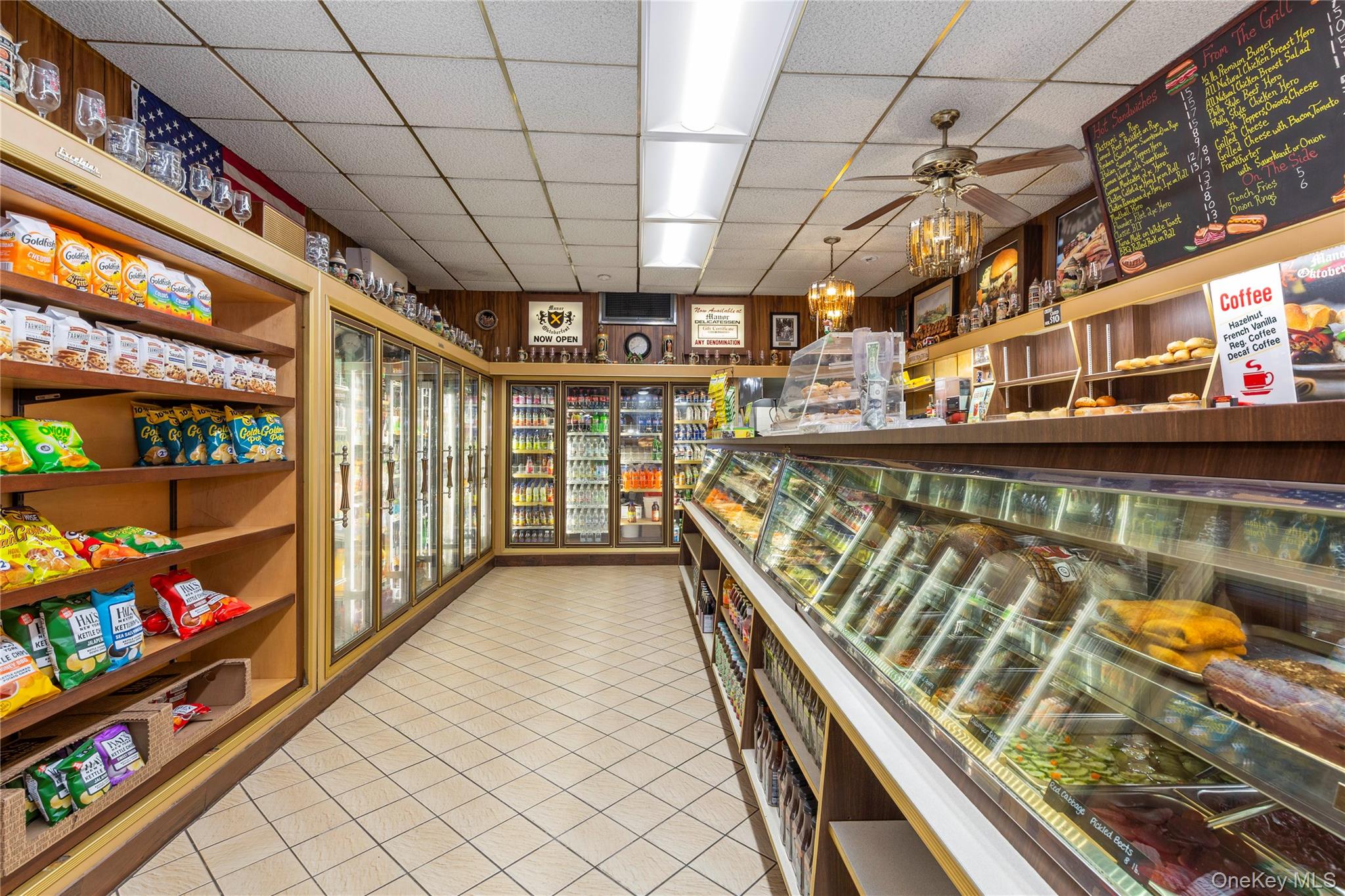 94-12 Jamaica Avenue Property Photo 3