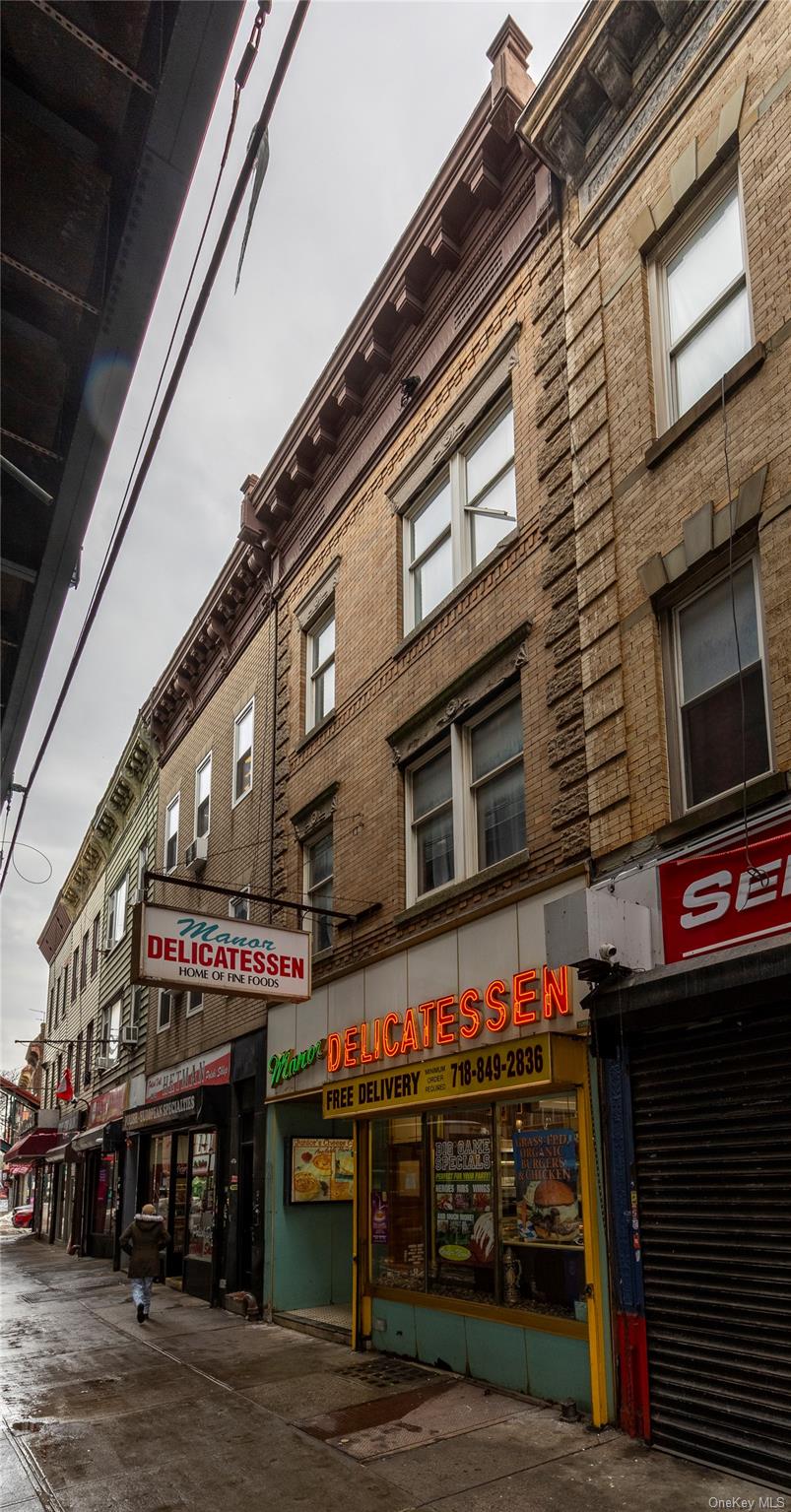 94-12 Jamaica Avenue Property Photo 12
