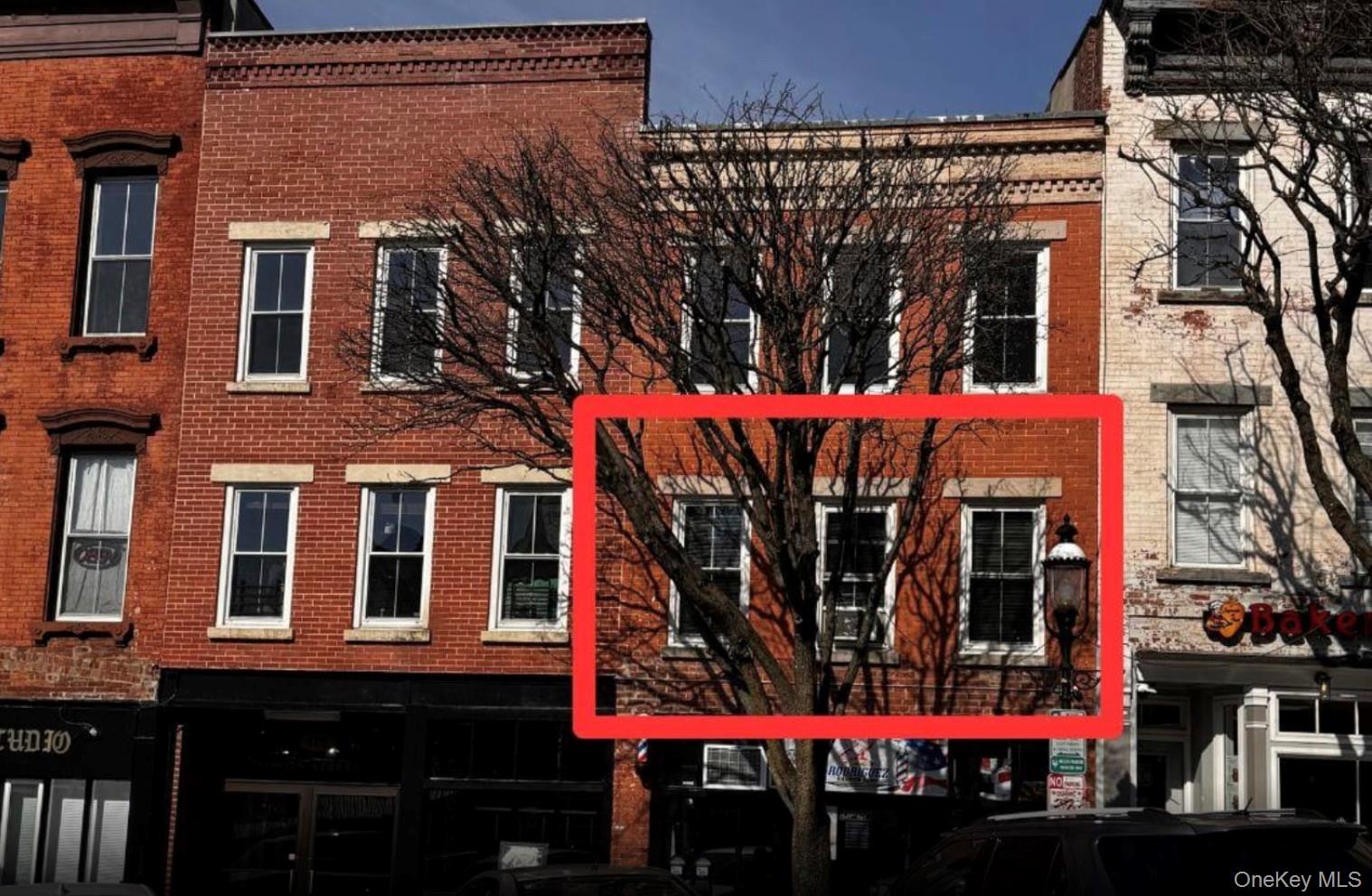 175 Main Street Property Photo 1