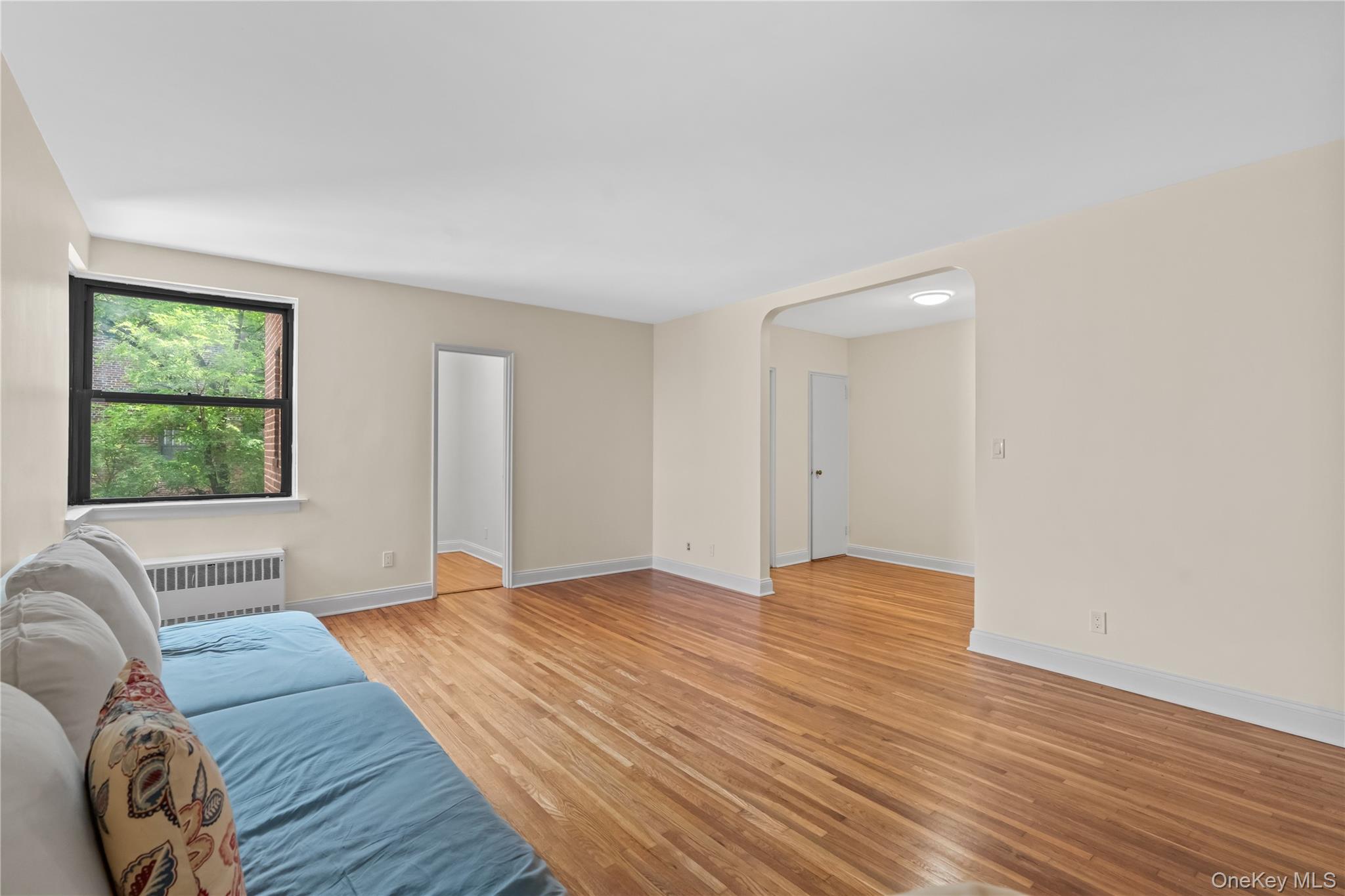 142 Garth Road 4q Property Photo 6
