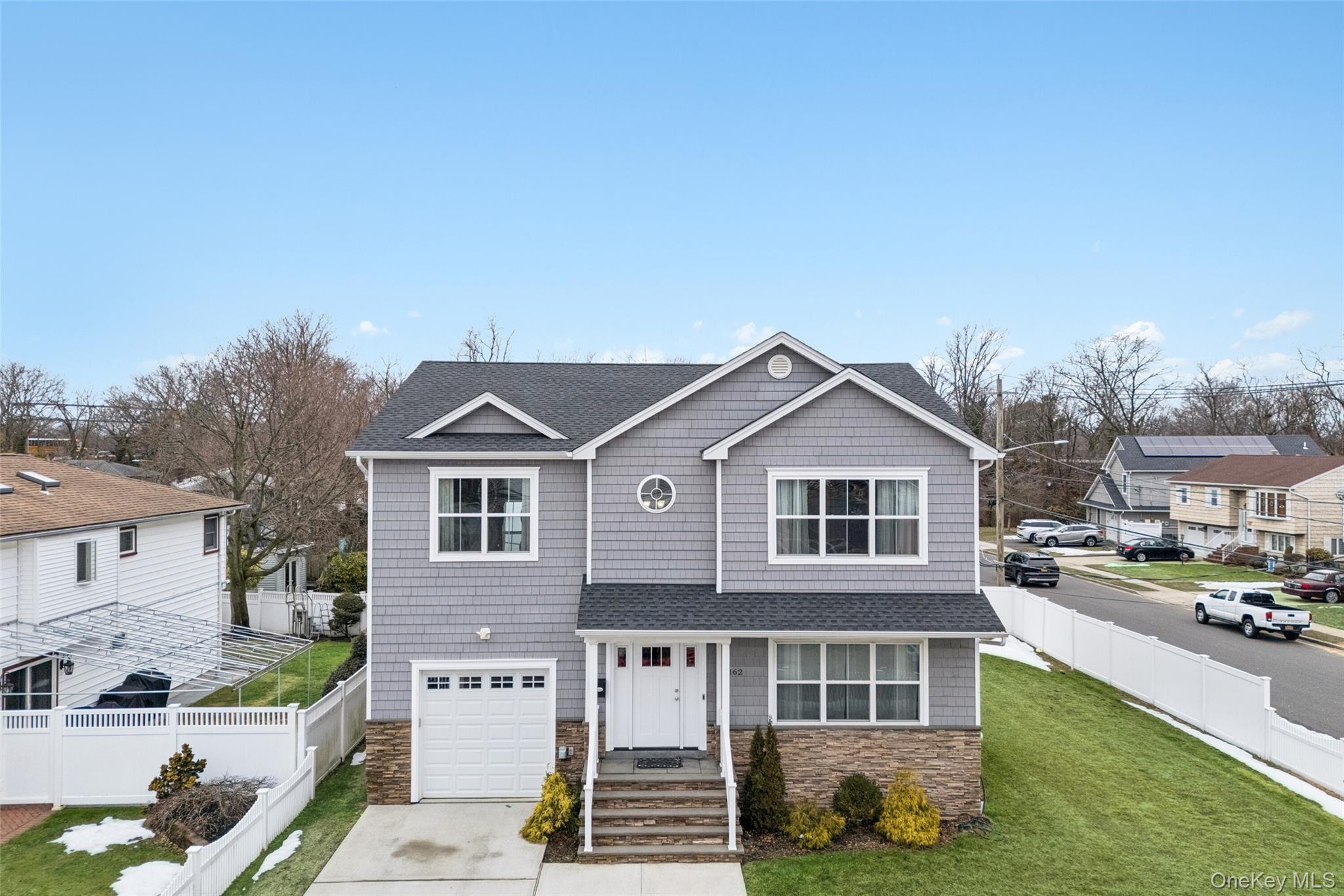 2162 Seamans Neck Road Property Photo 1