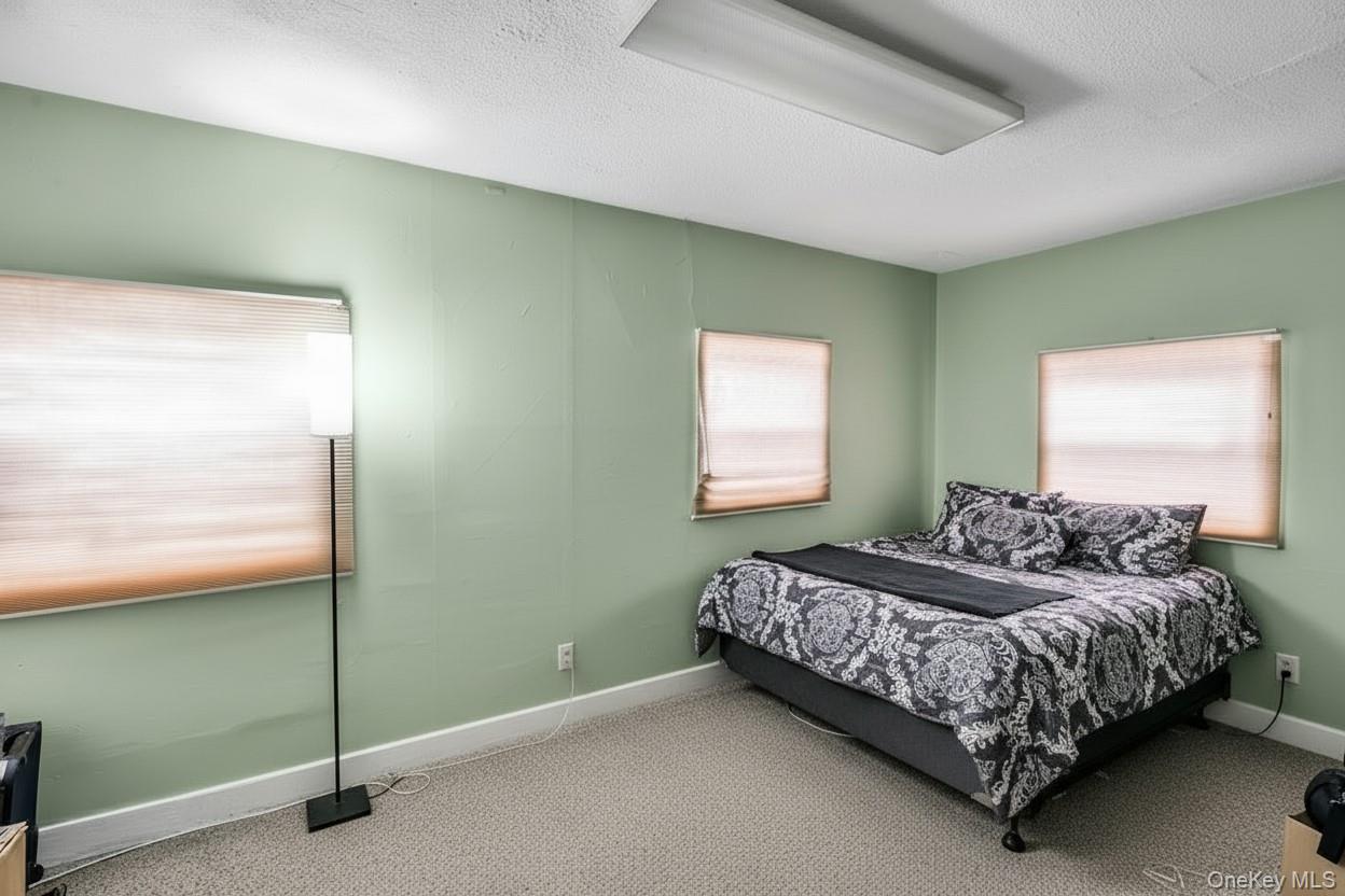 127 N Ocean Avenue Property Photo 14