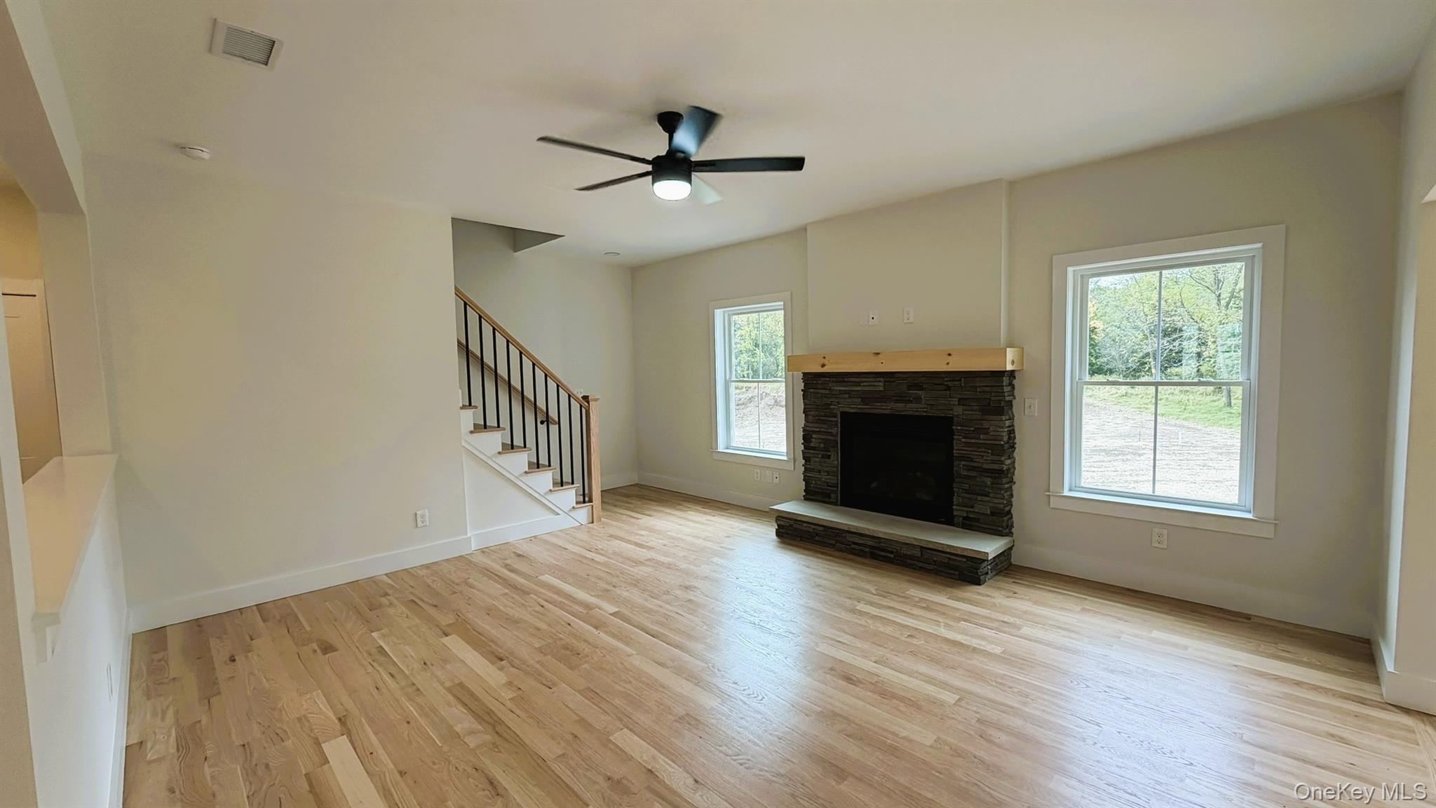 18 Sunset Lane Property Photo 7