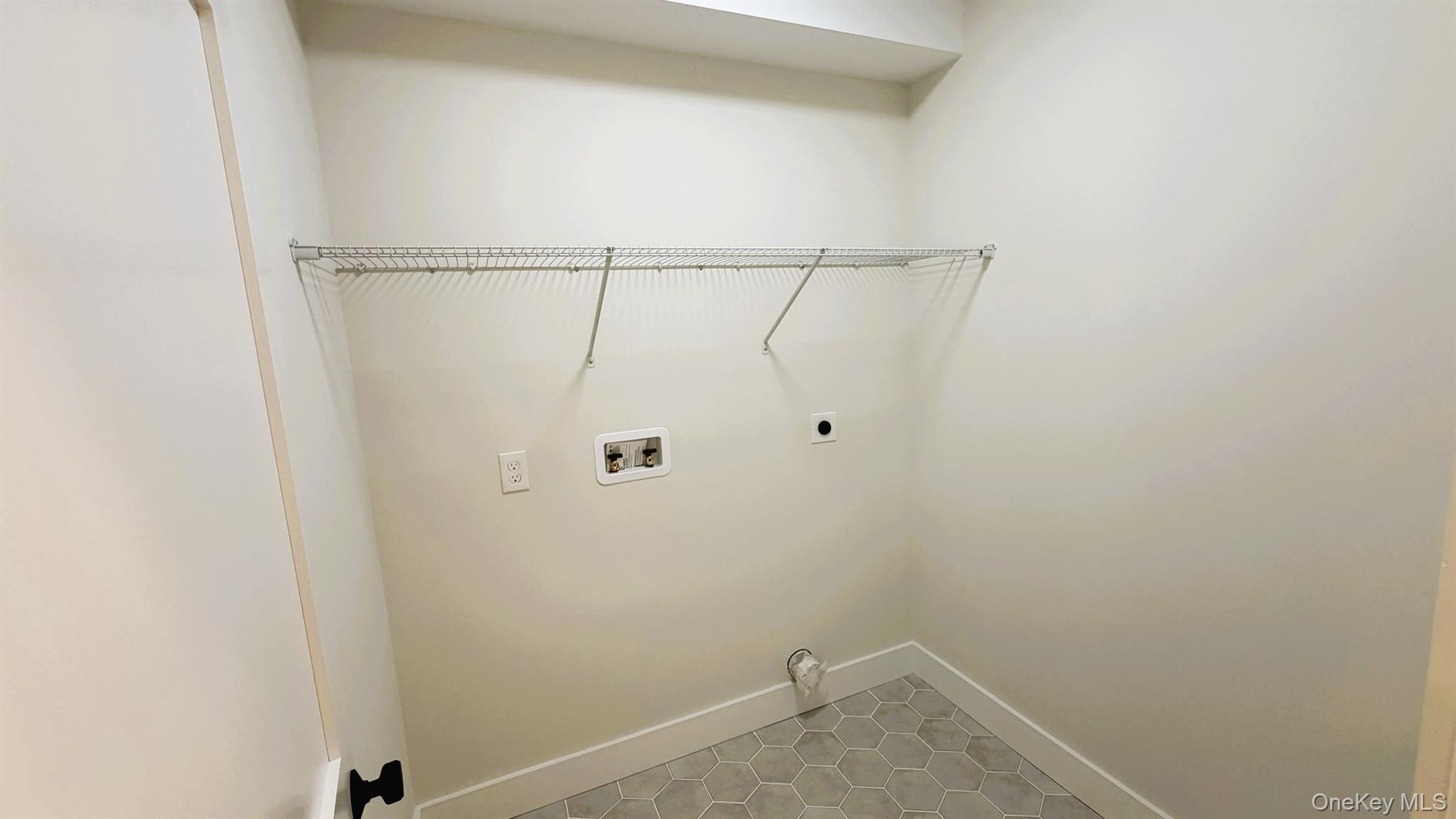 18 Sunset Lane Property Photo 13