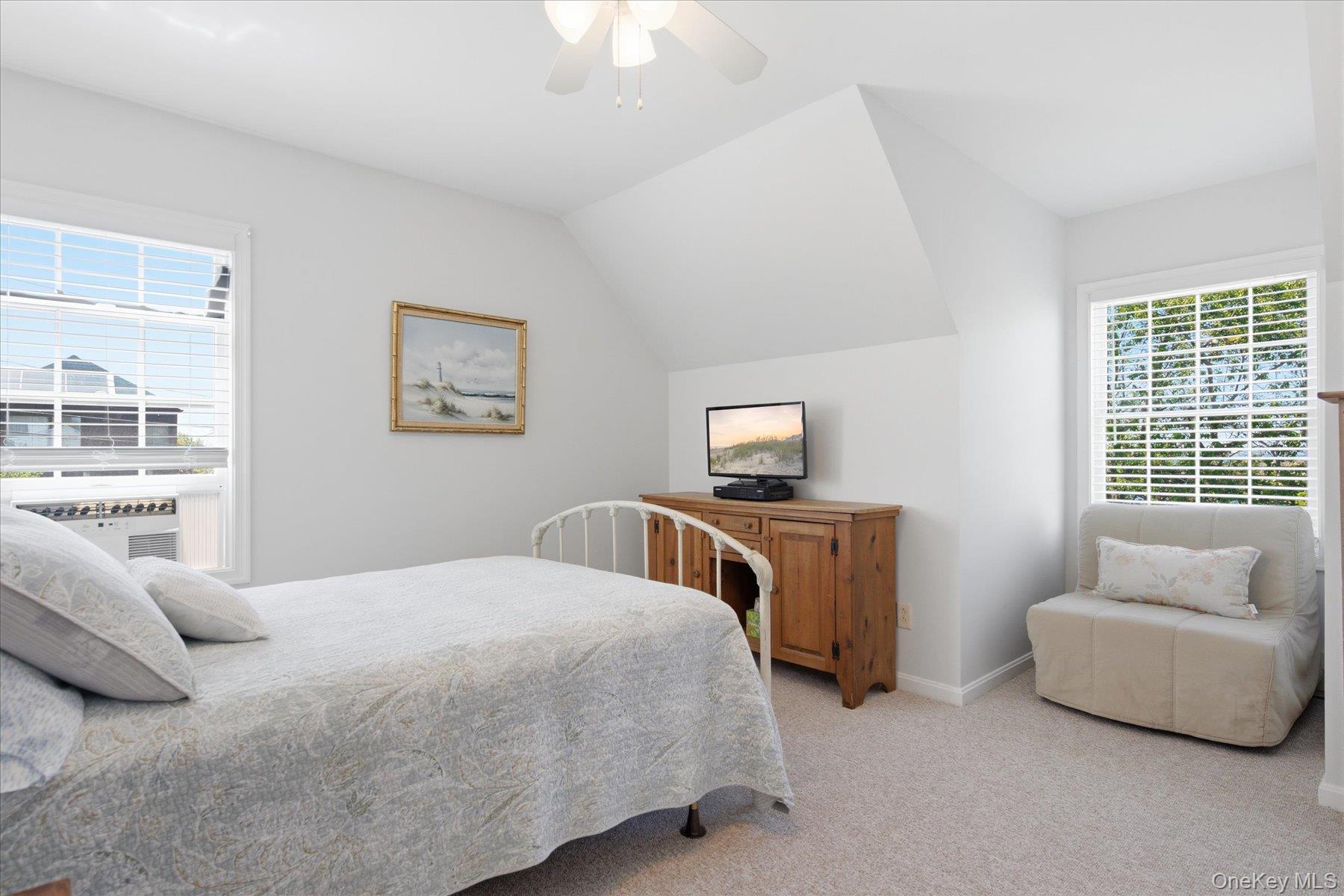 59 Peconic Avenue Property Photo 15