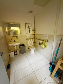 141-41 Northern Boulevard Property Photo 5