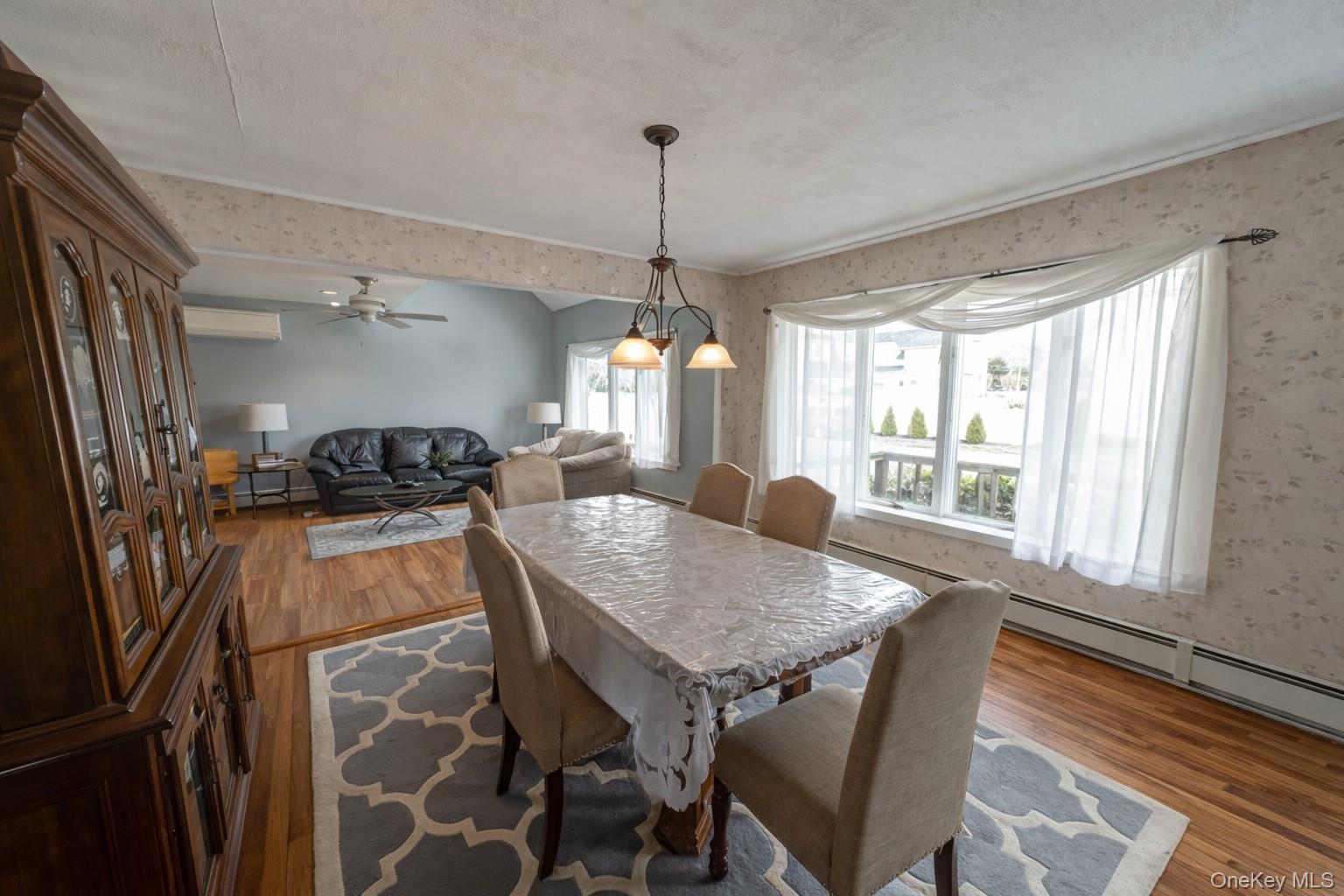 14 Willoughby Place Property Photo 7