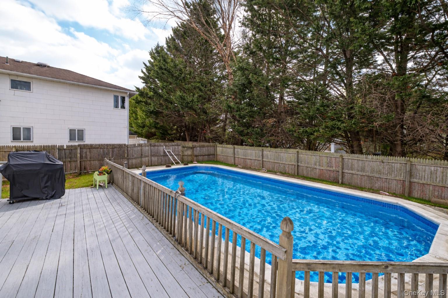 14 Willoughby Place Property Photo 16