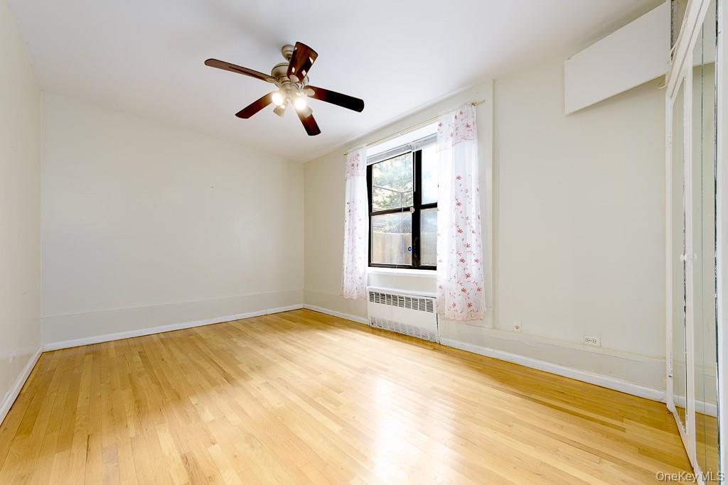1199 E 53rd Street 1l Property Photo 2