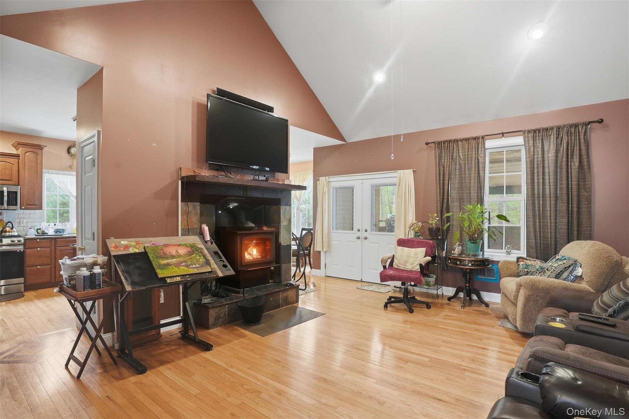 576 Burlingham Road Property Photo 16