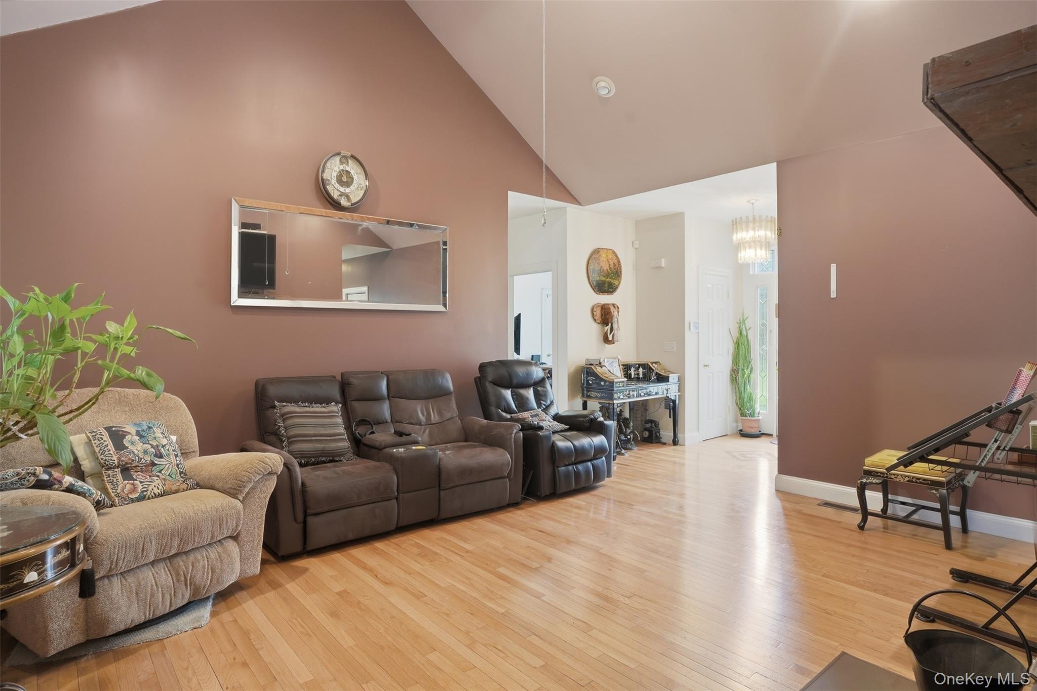 576 Burlingham Road Property Photo 17