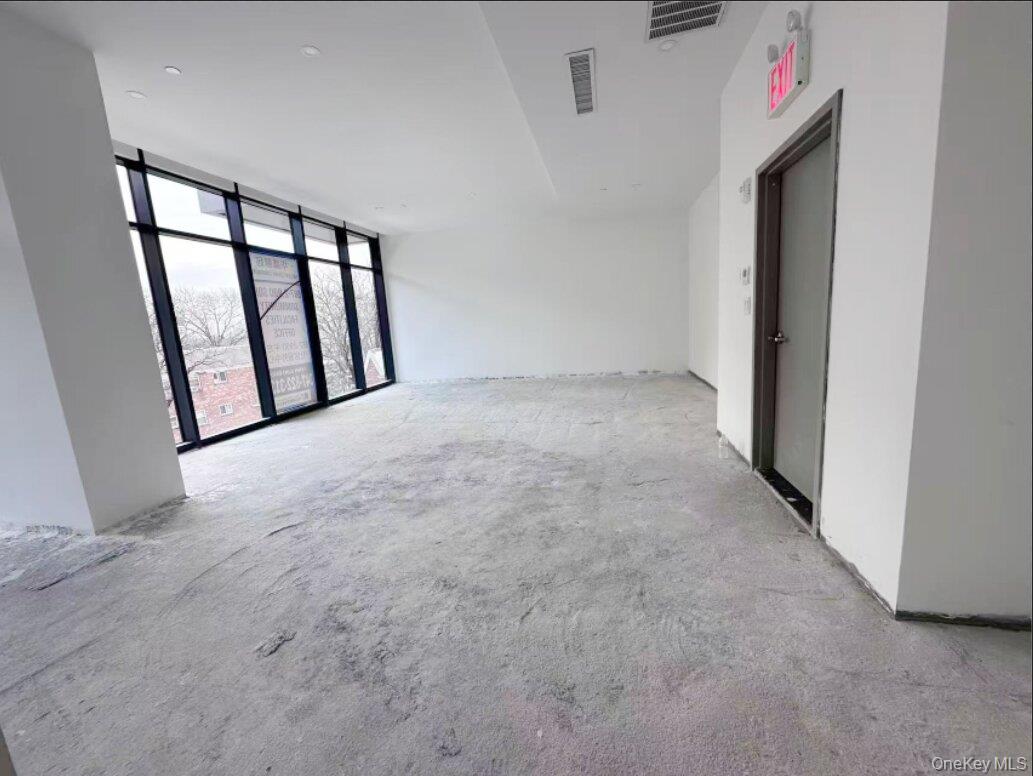 134-11 Franklin Avenue Cf7 Property Photo 5