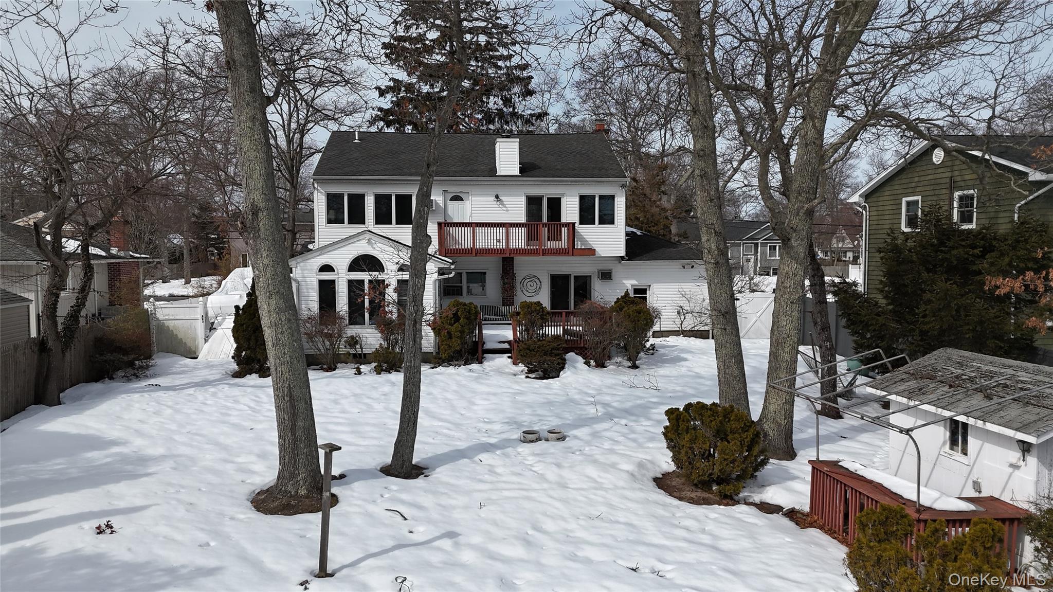 53 Hewitt Boulevard Property Photo 37
