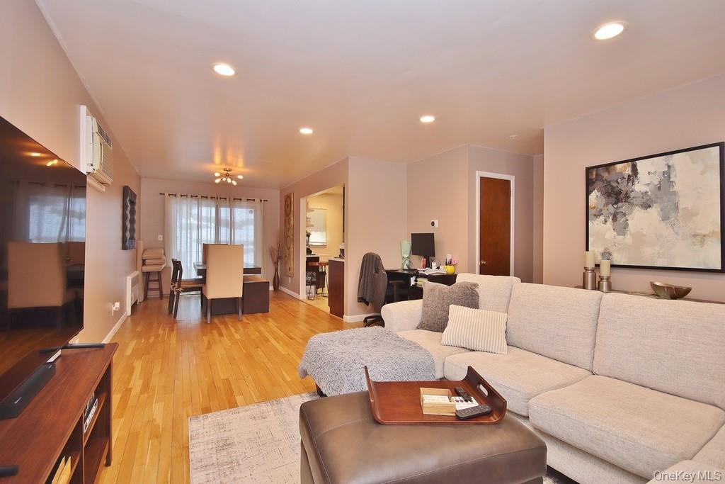 423 Parkview Avenue Property Photo 3